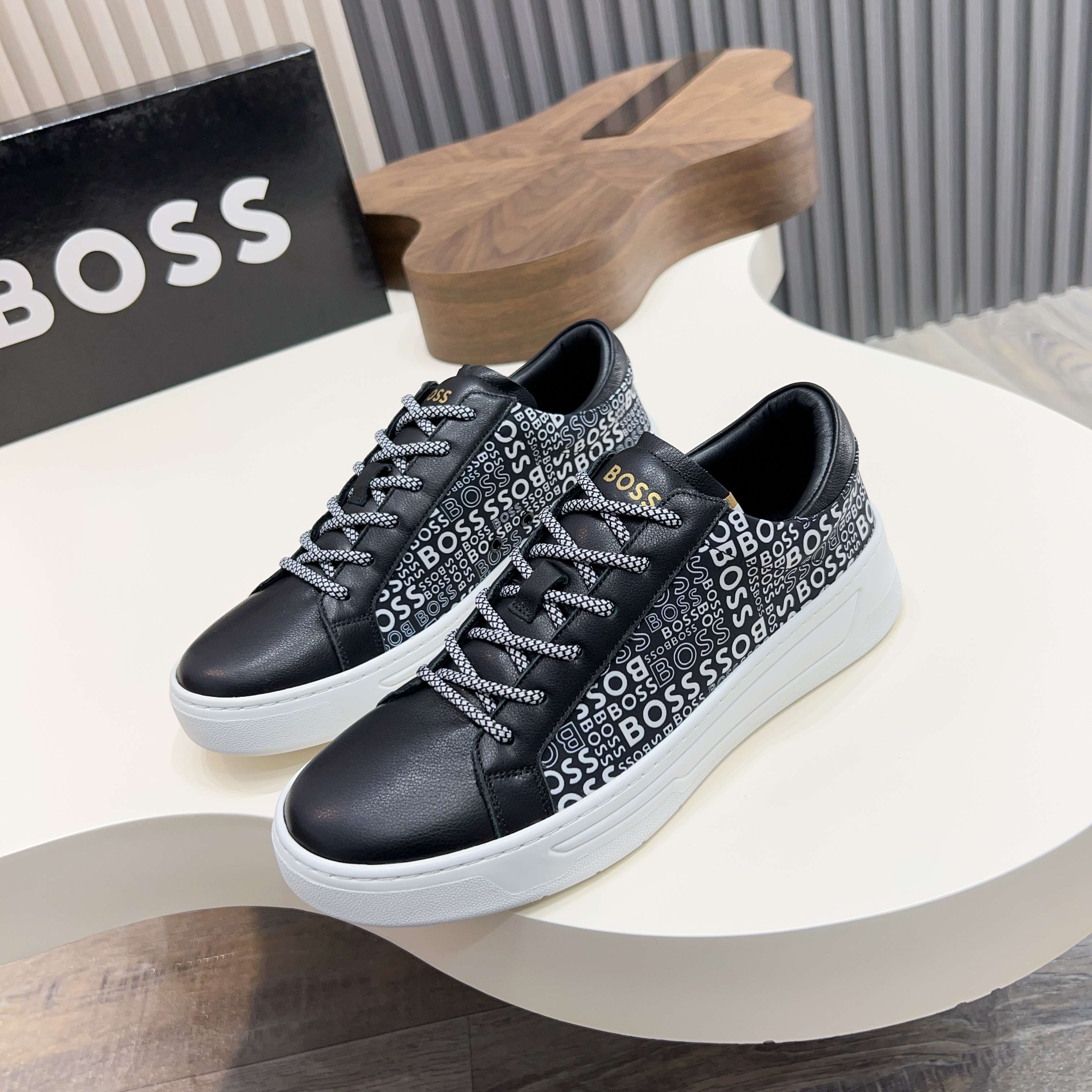 BOSS Men's Casual Sneakers - Original Design, Breathable & Comfortable 2 a1745625362698 6758