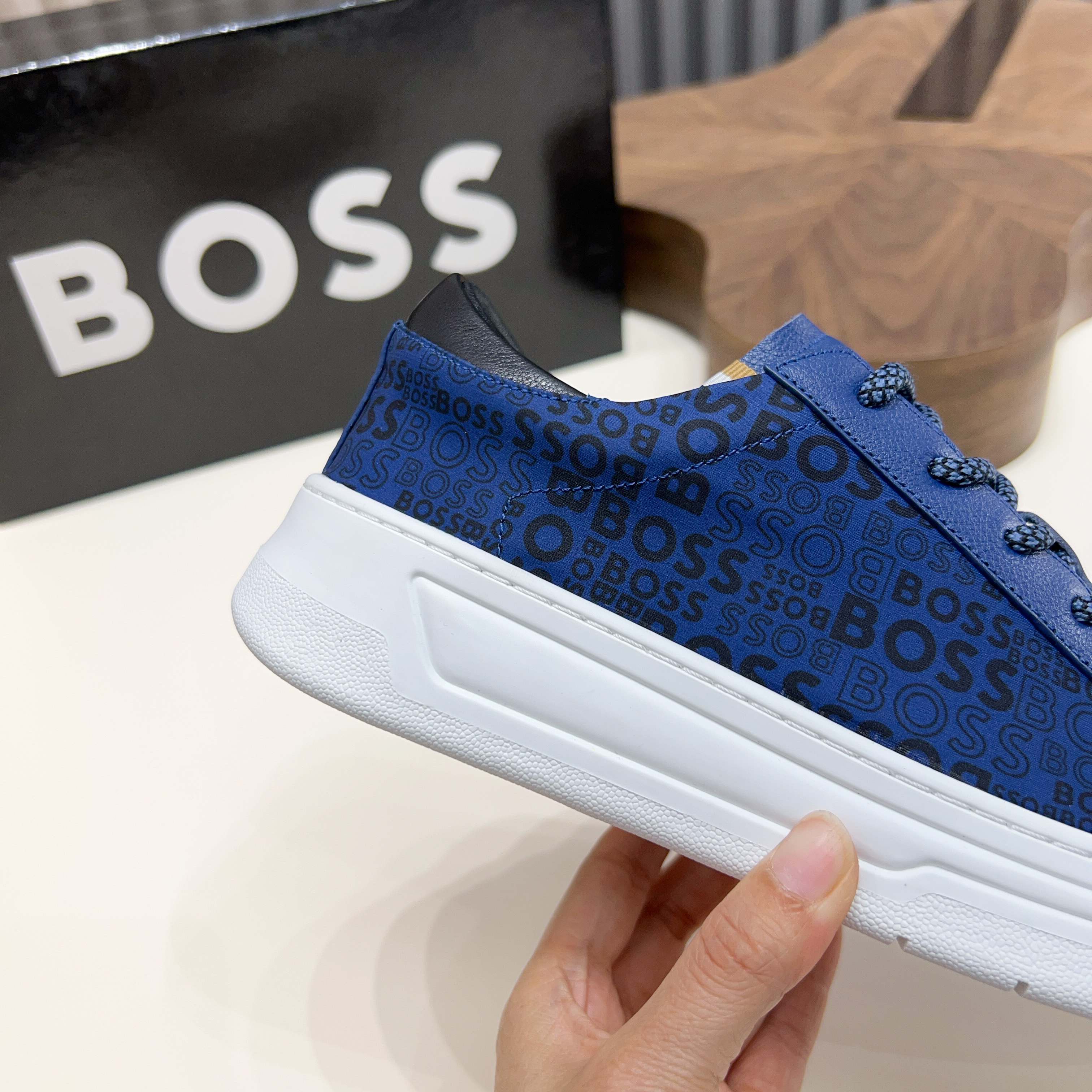 BOSS Men's Leather Sneakers - Comfortable, Breathable Sport Shoes 8 a1745625382013 6157