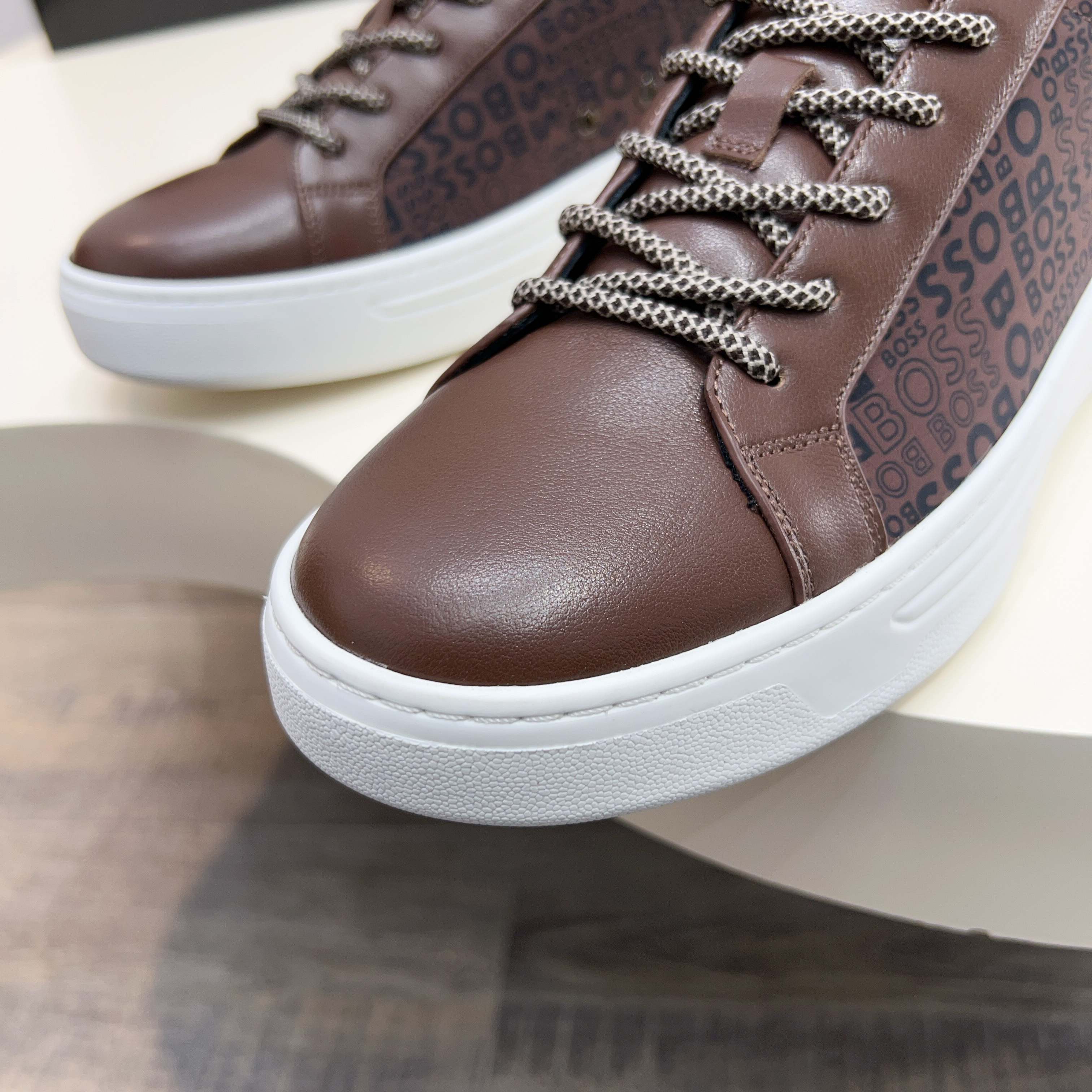 BOSS Men's Brown Leather Low Top Sneakers Comfortable Breathable Shoes 5 a1745625410159 8420