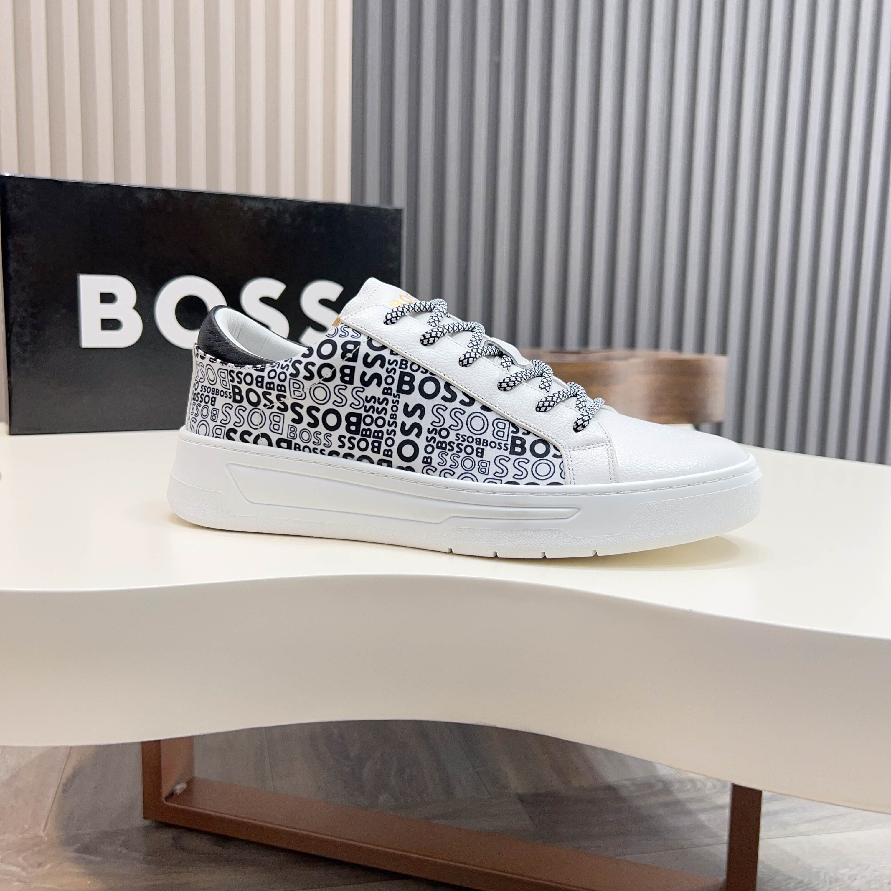 Hugo Boss Men's White Leather Sneaker with Logo Print - Comfort & Style 7 a1745625429188 1855