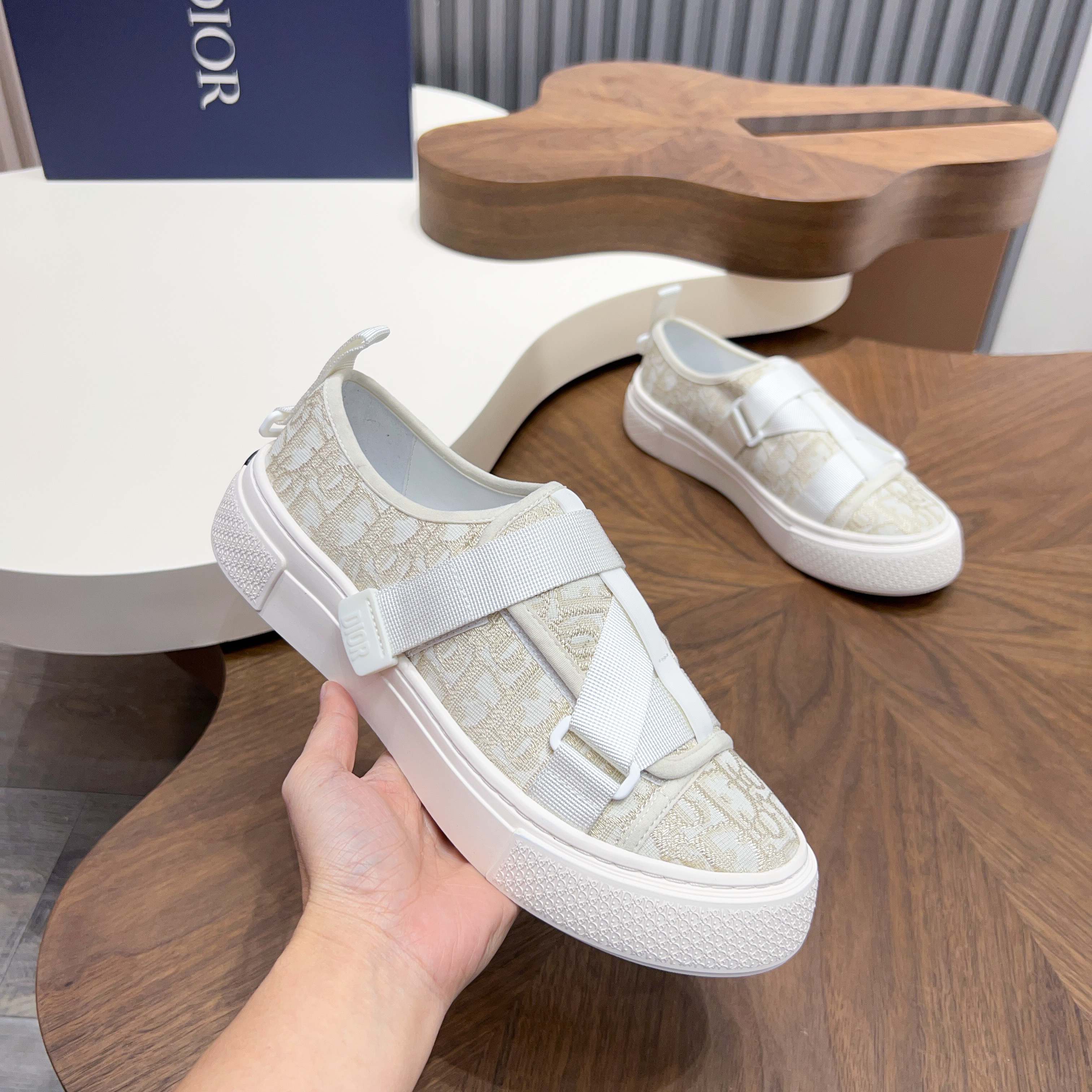 Dior Style Men's Shoes Lookbook Reference image 2