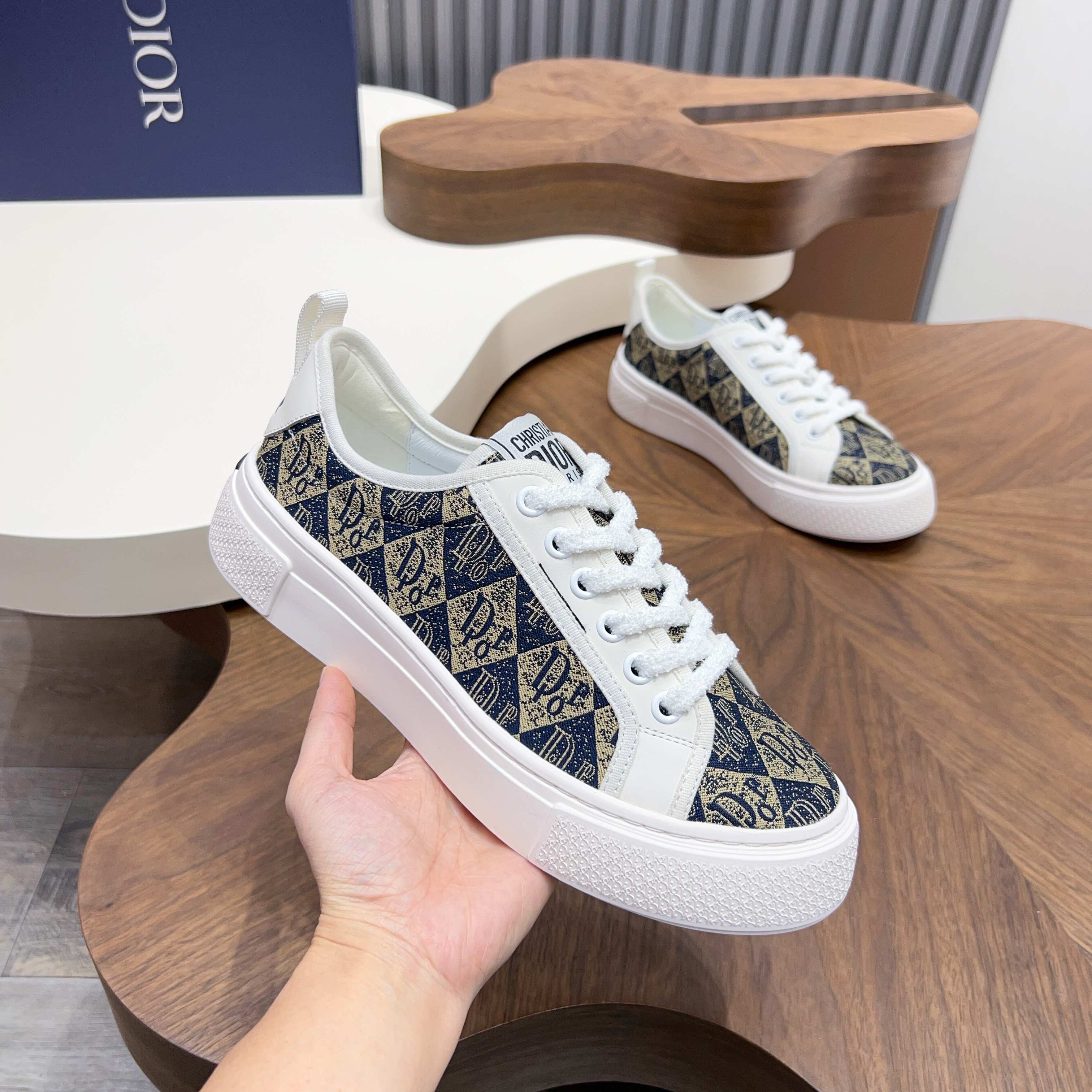 Dior Style Men's Shoes Lookbook Reference image 2