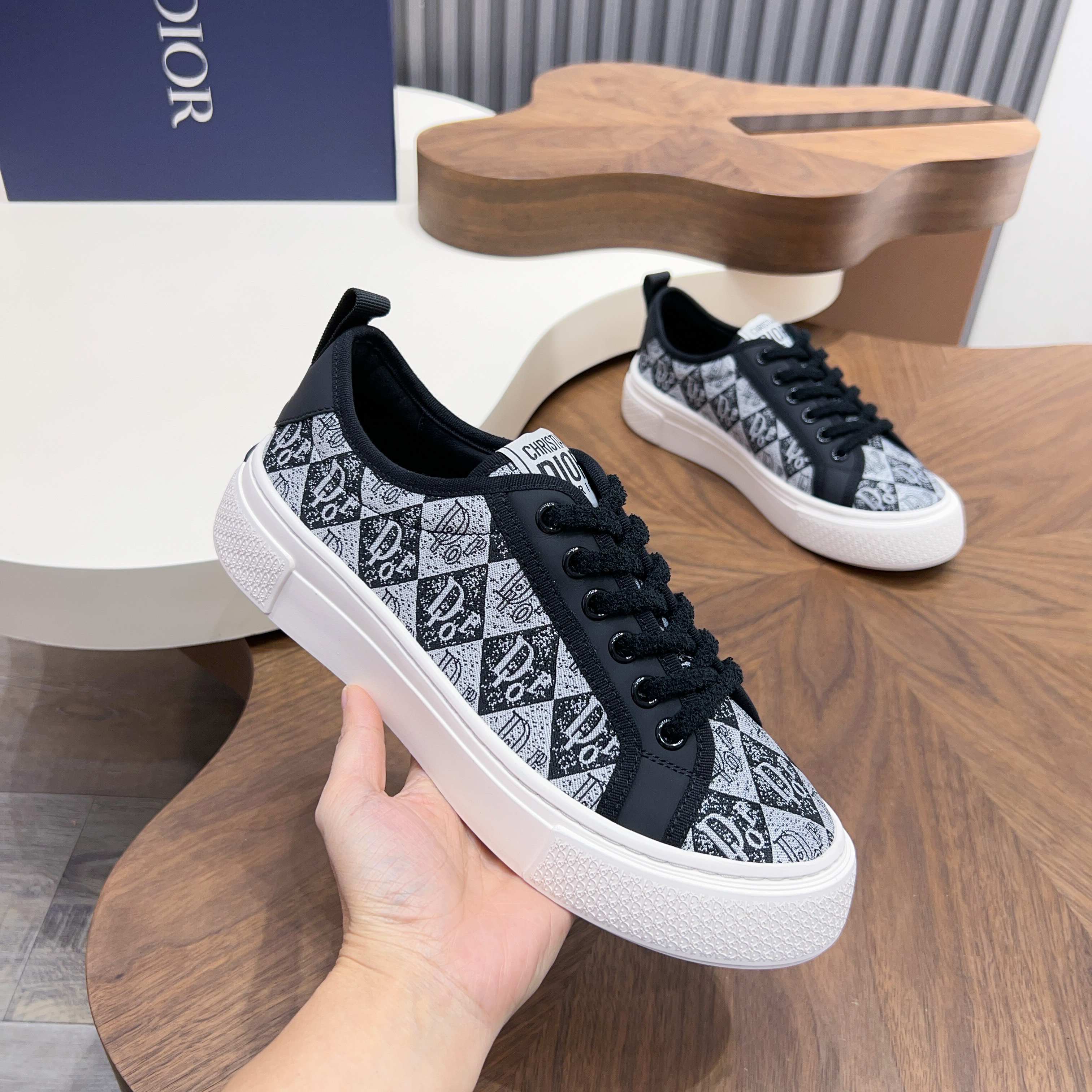 Dior Style Men's Shoes Lookbook Reference image 2