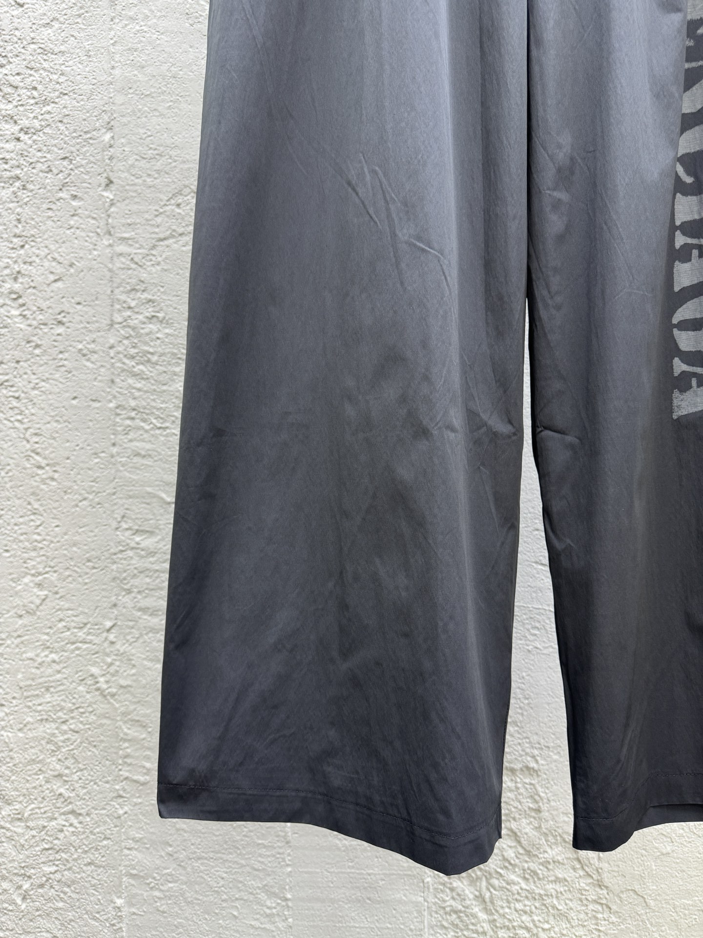 Balenciaga 24SS pants 6