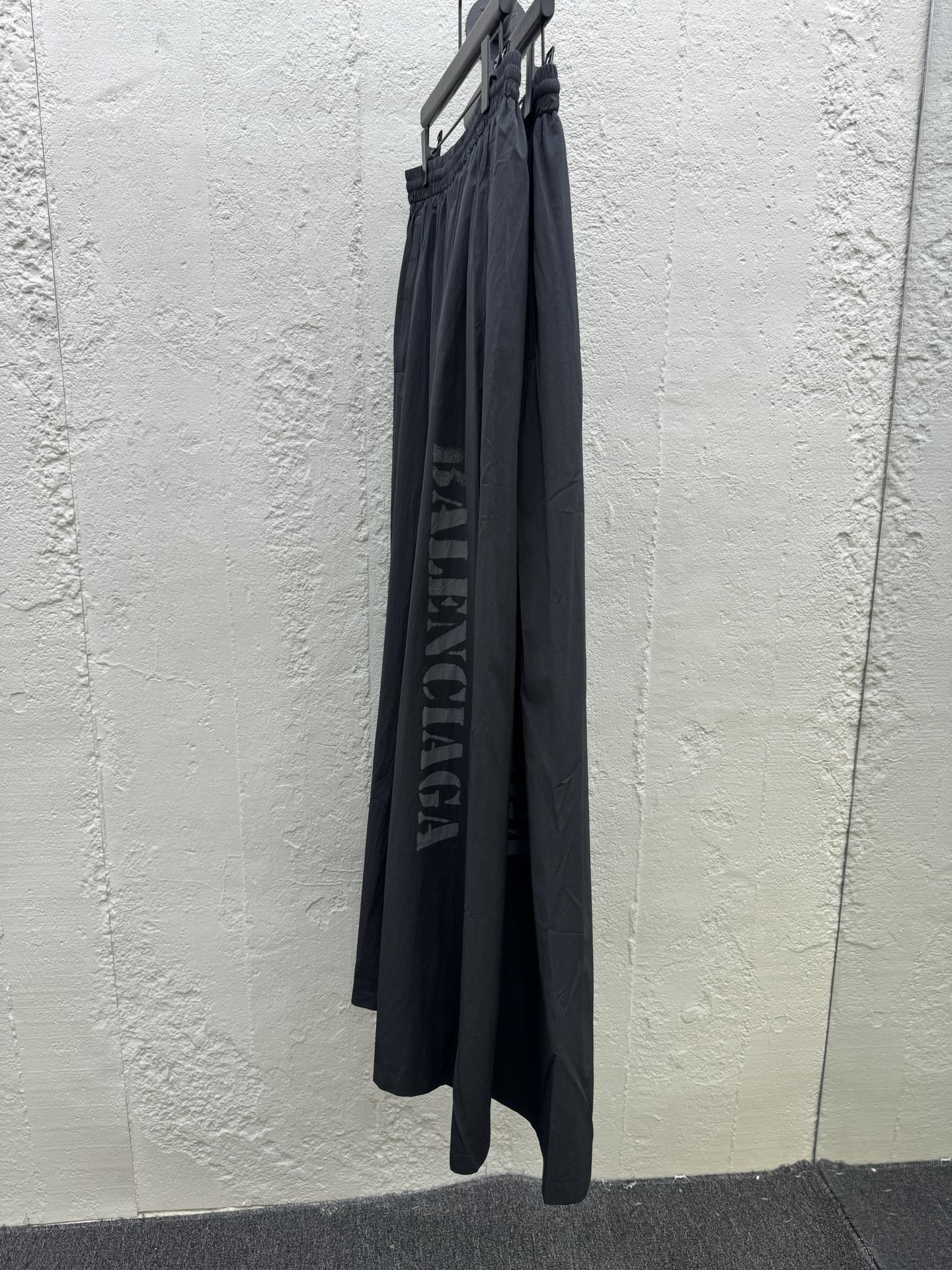 Balenciaga 24SS pants 8