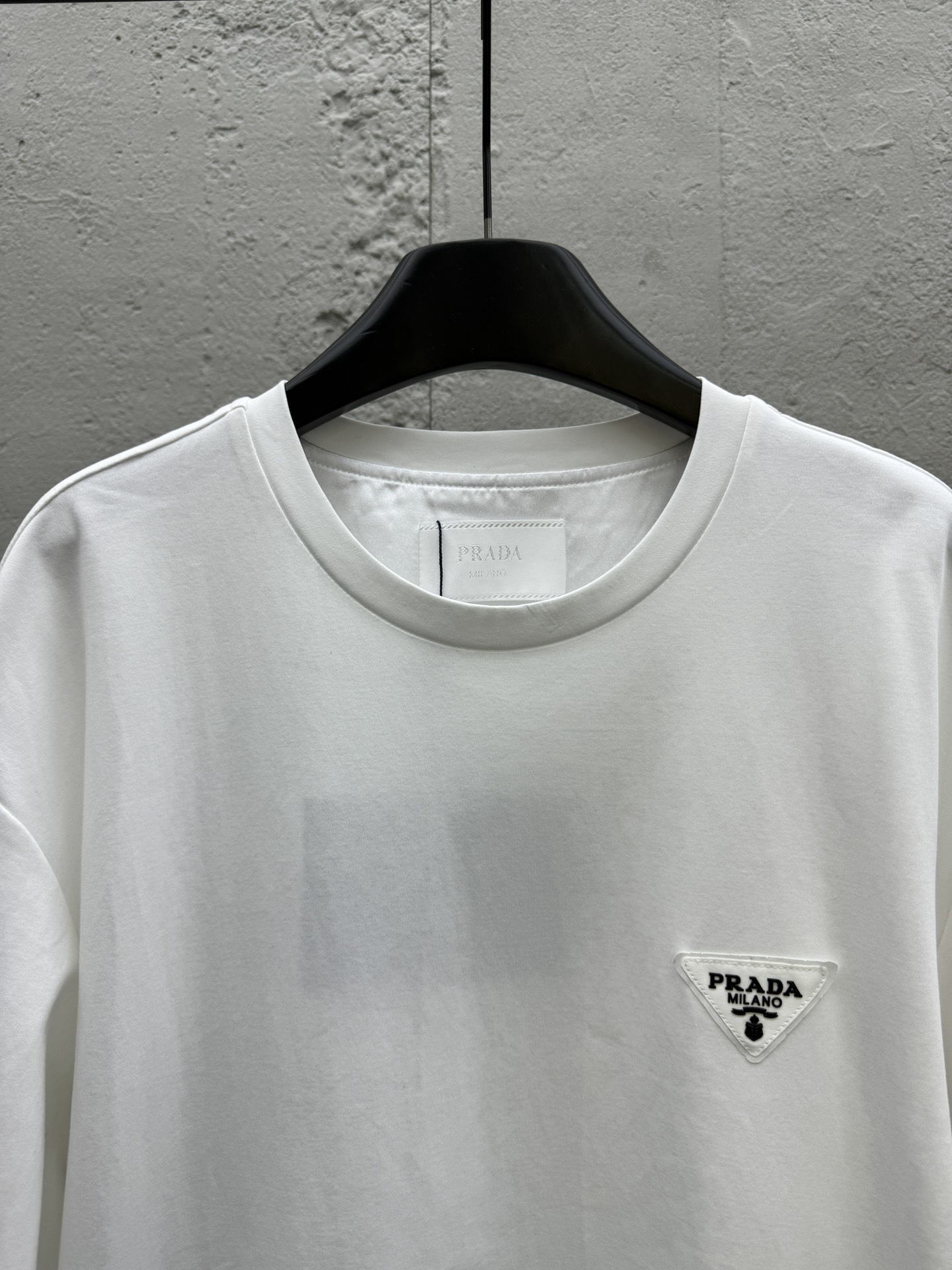 普拉达 Prada 高级成衣风衣外套及大衣服饰 #8026947D 3