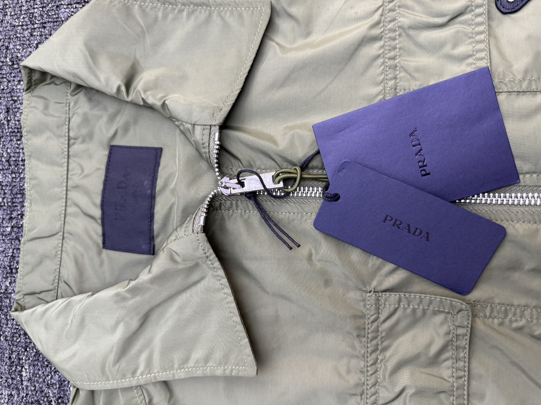 Prada Haute Couture Designer Jacket Coat Ready-to-Wear Ref.704F725B 8