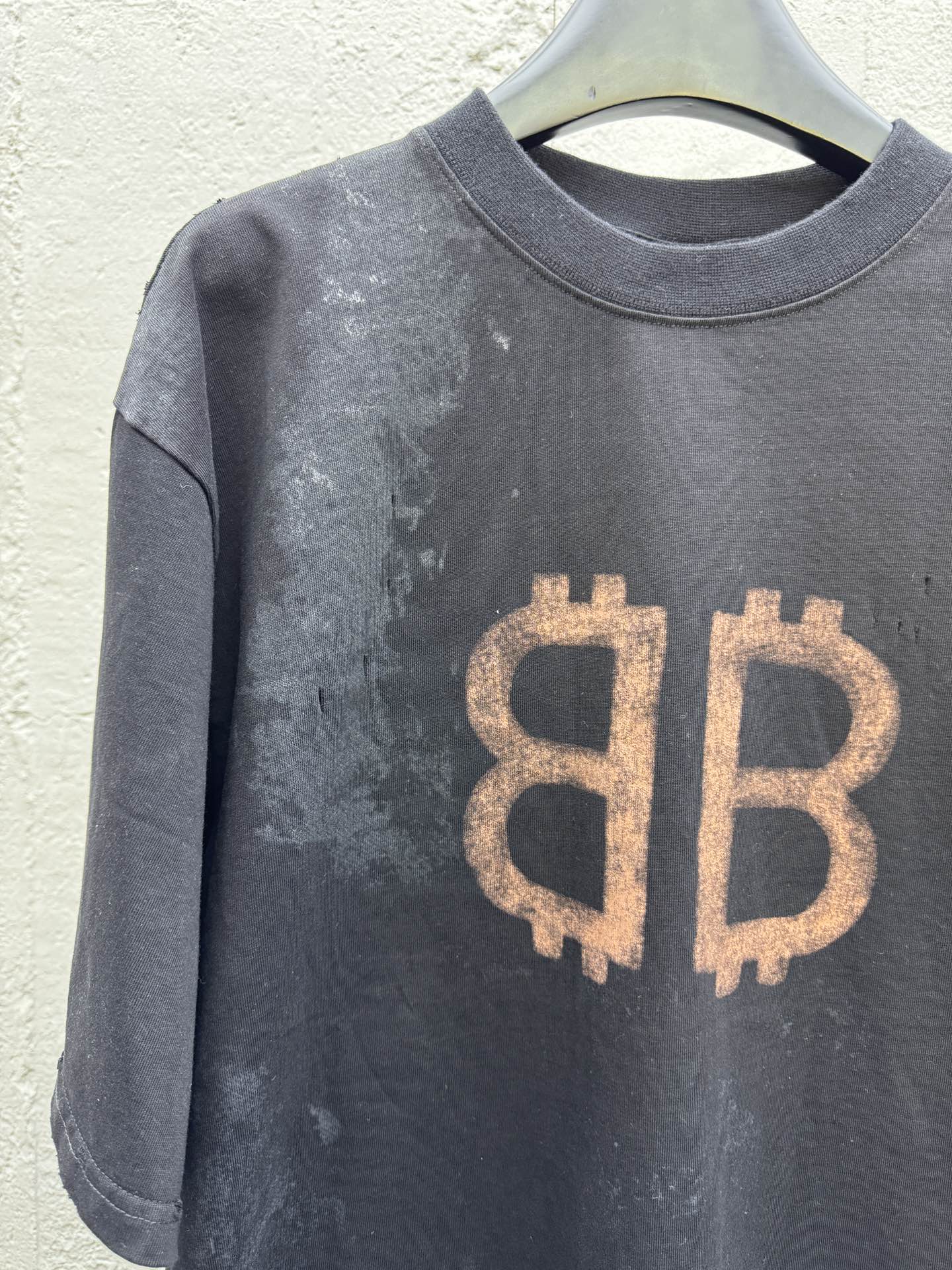 Balenciaga 泥染做旧BB印花短袖 4