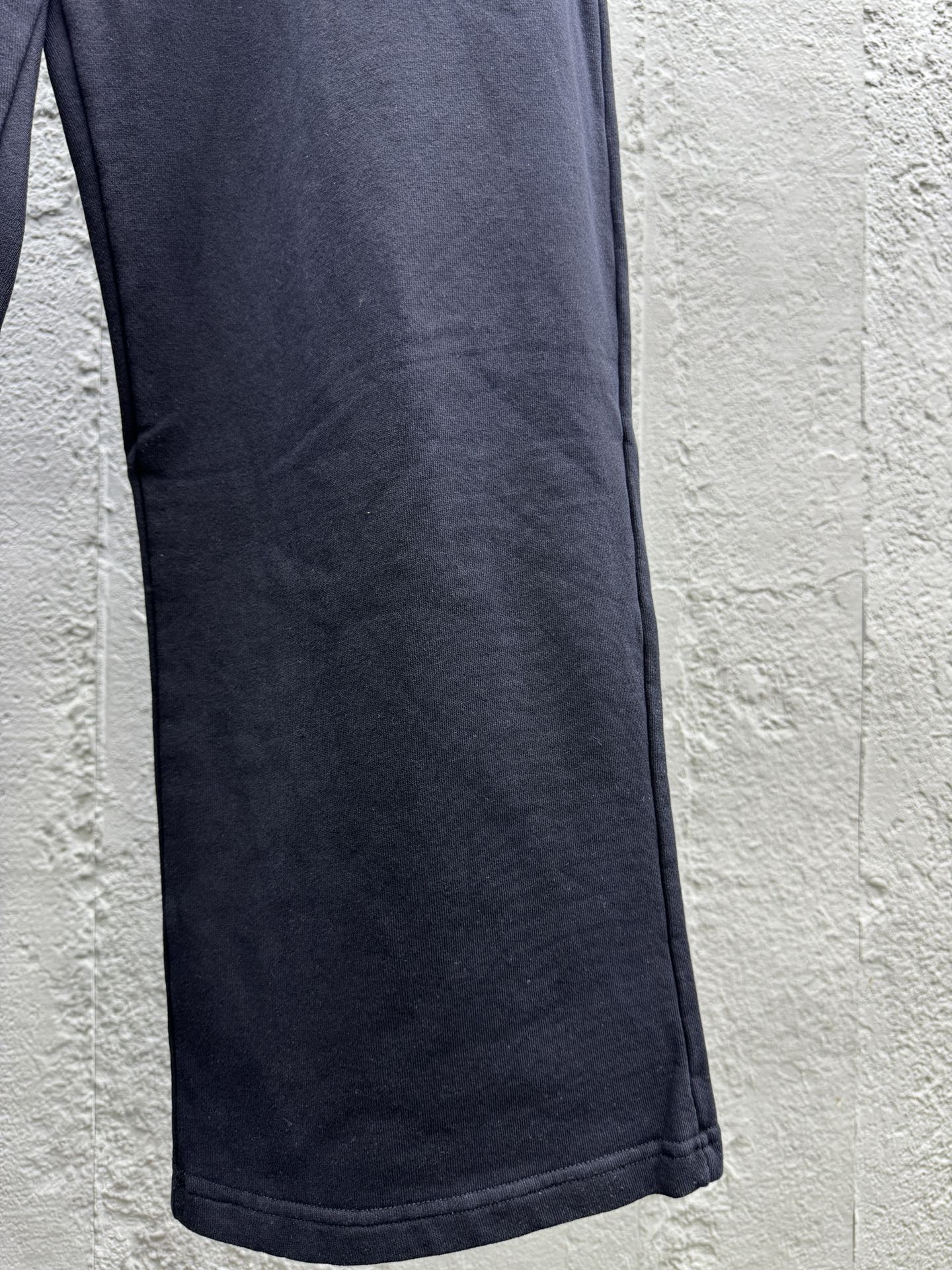 Balenciaga 24SS 标签卫裤 7