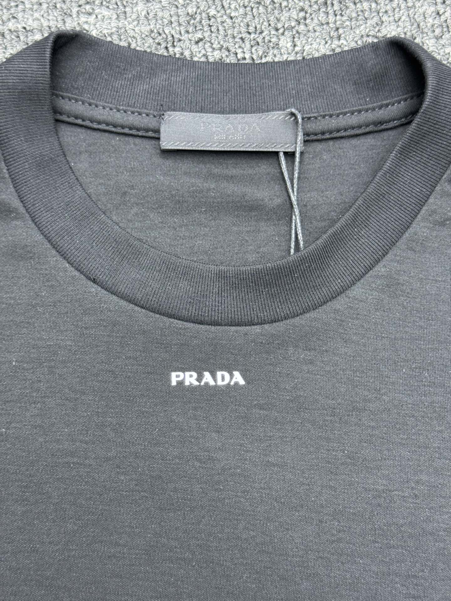 普拉达 Prada 高级成衣风衣外套及大衣服饰 #C7457F10 8