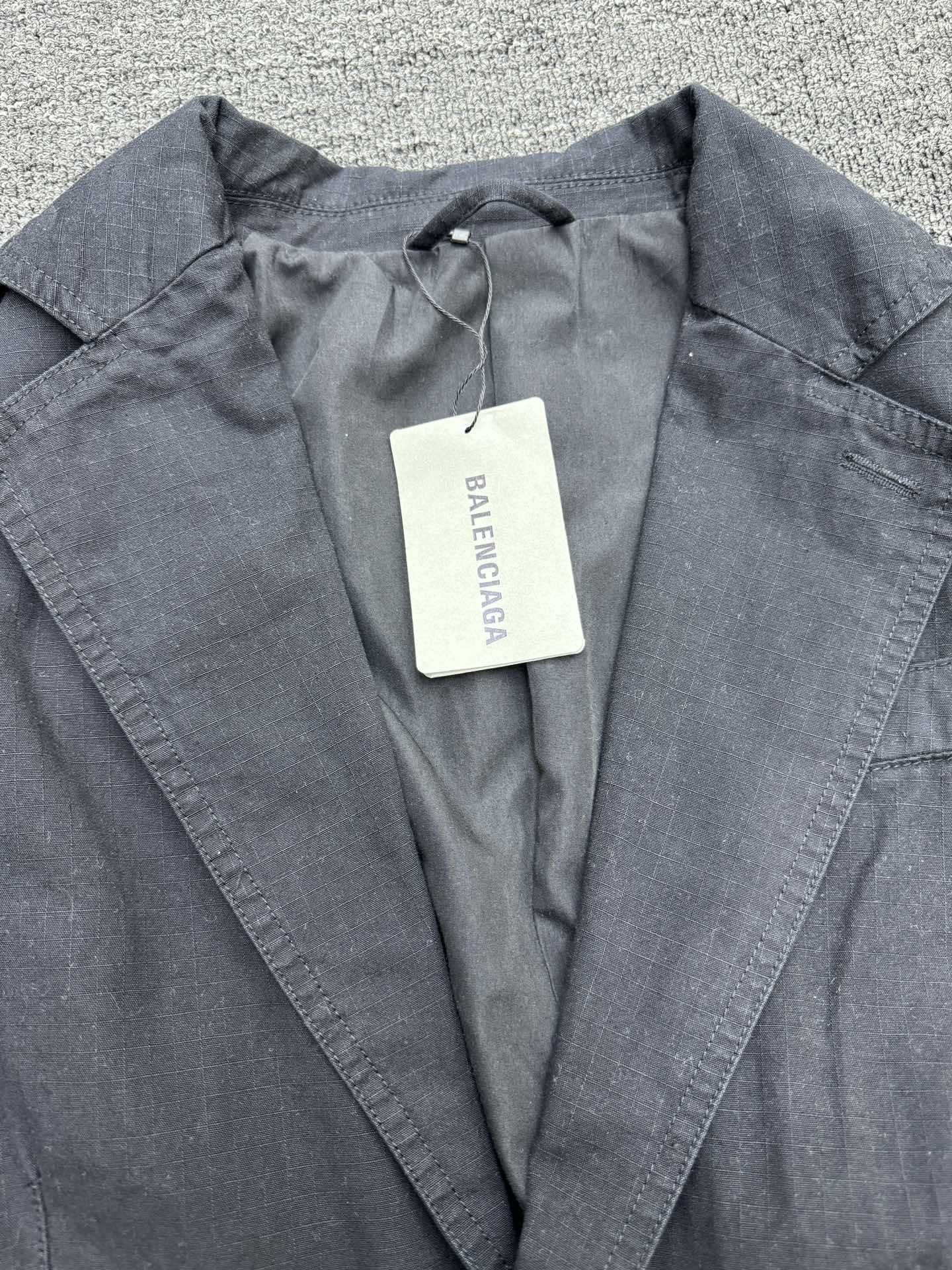 巴黎世家 Balenciaga 高级成衣风衣外套及大衣服饰 #7865BF3D 8