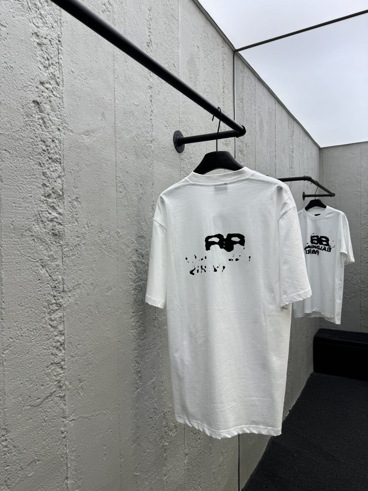 Balenciaga T-shirt 2