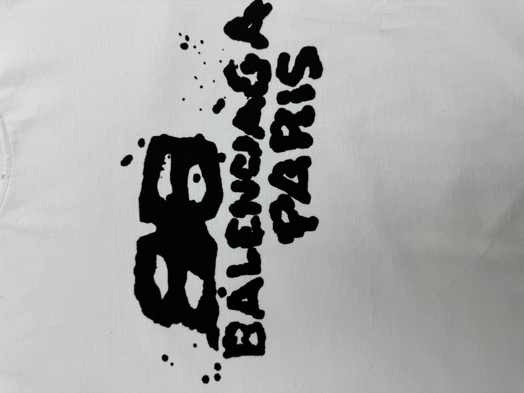 Balenciaga T-shirt 9