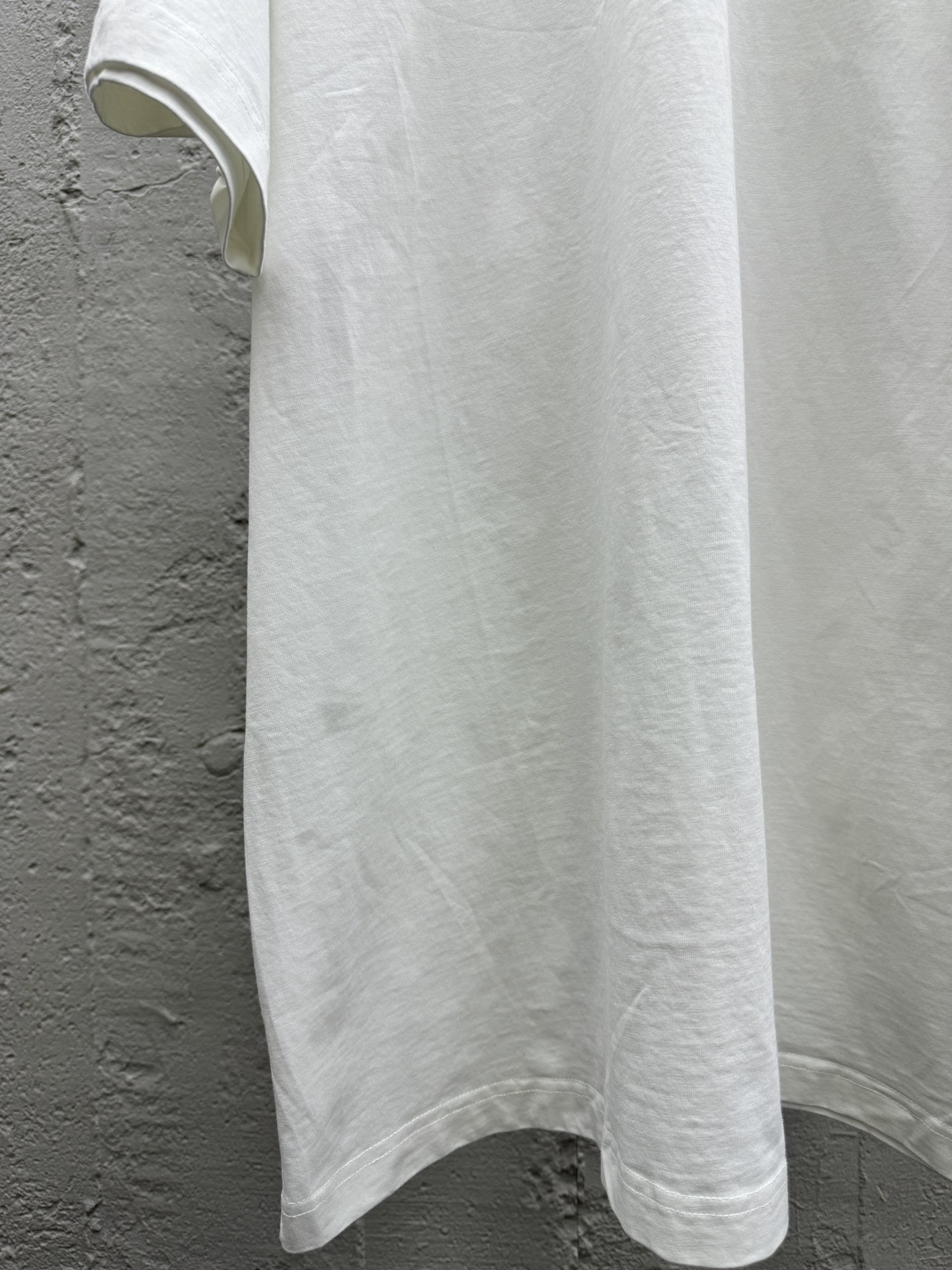 Balenciaga 24秀款 火焰涂鸦字母logoT恤 6