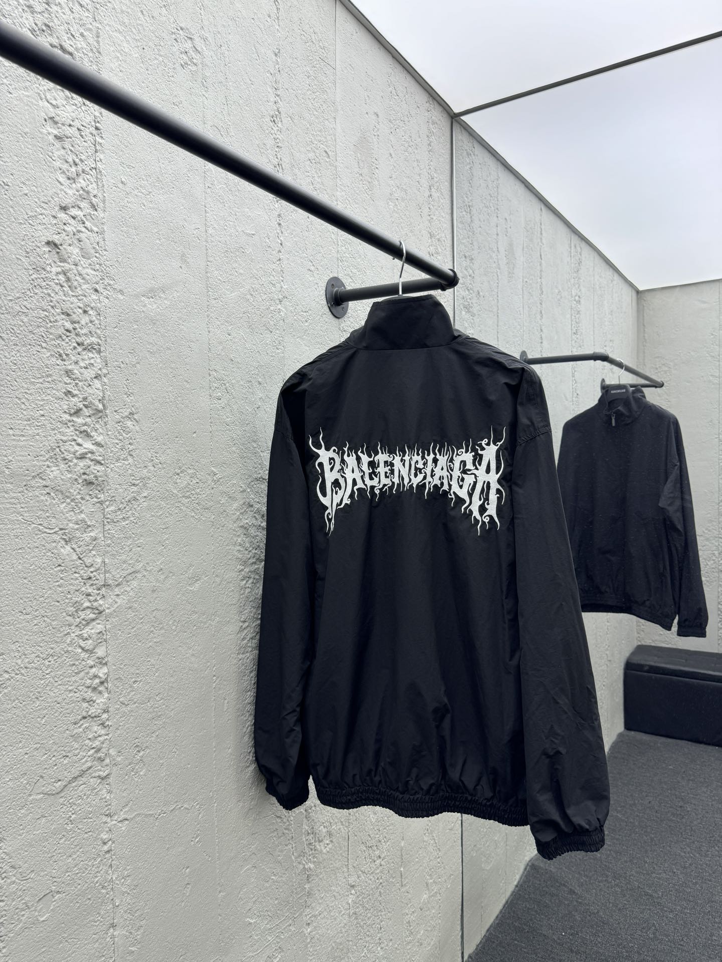 Balenciaga 府绸科技夹克外套 2