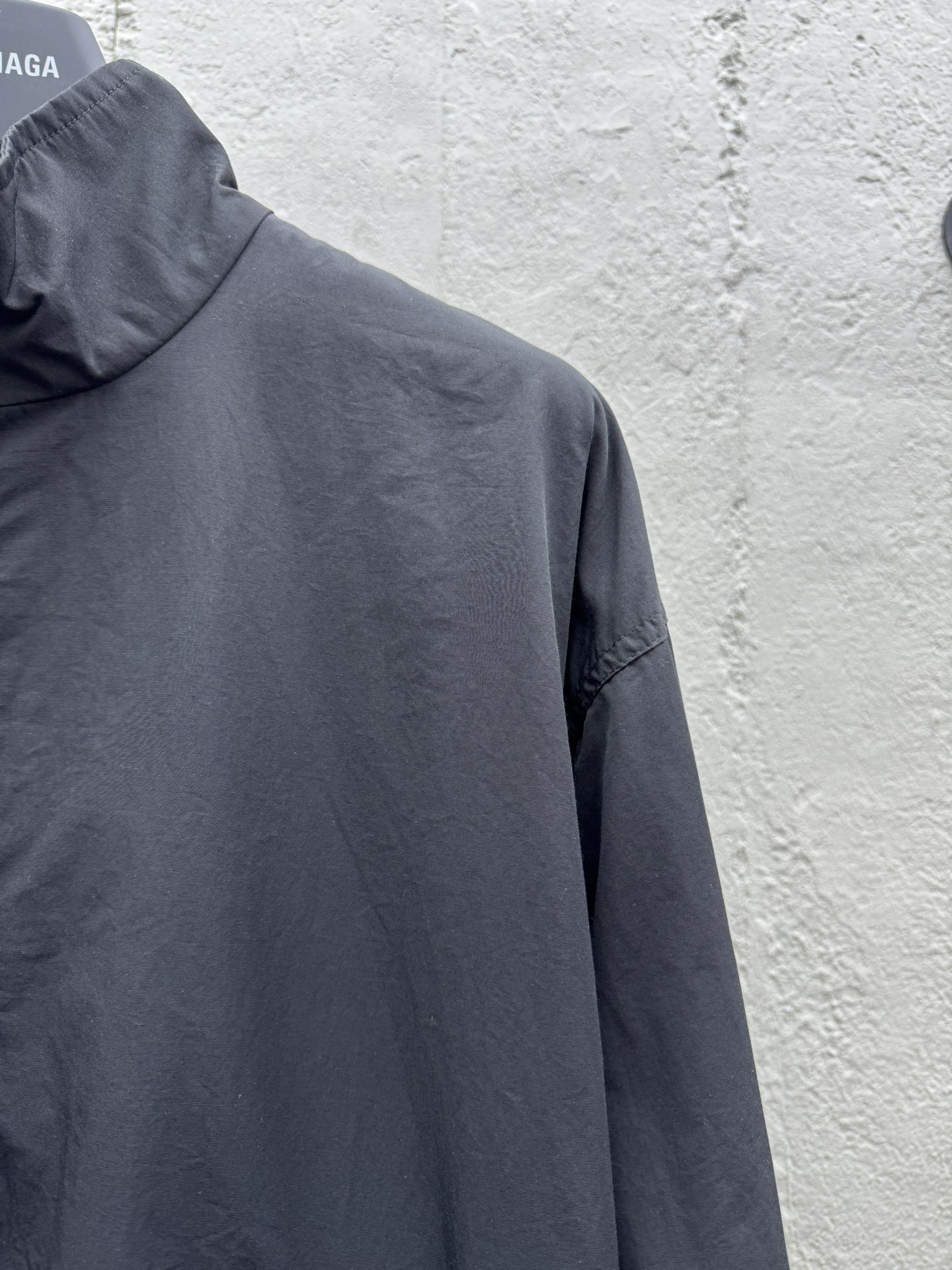 Balenciaga 府绸科技夹克外套 5
