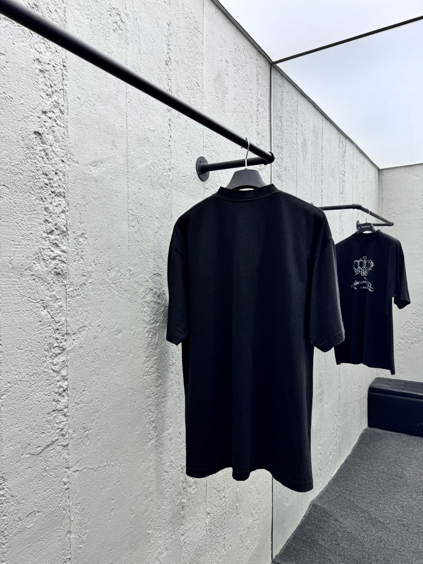 Balenciaga 皇冠钻石烫钻短袖 2