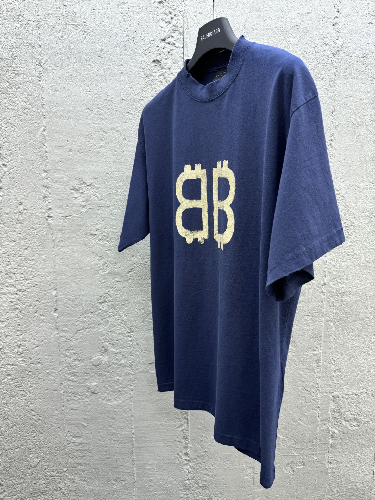 Balenciaga T-shirt 8
