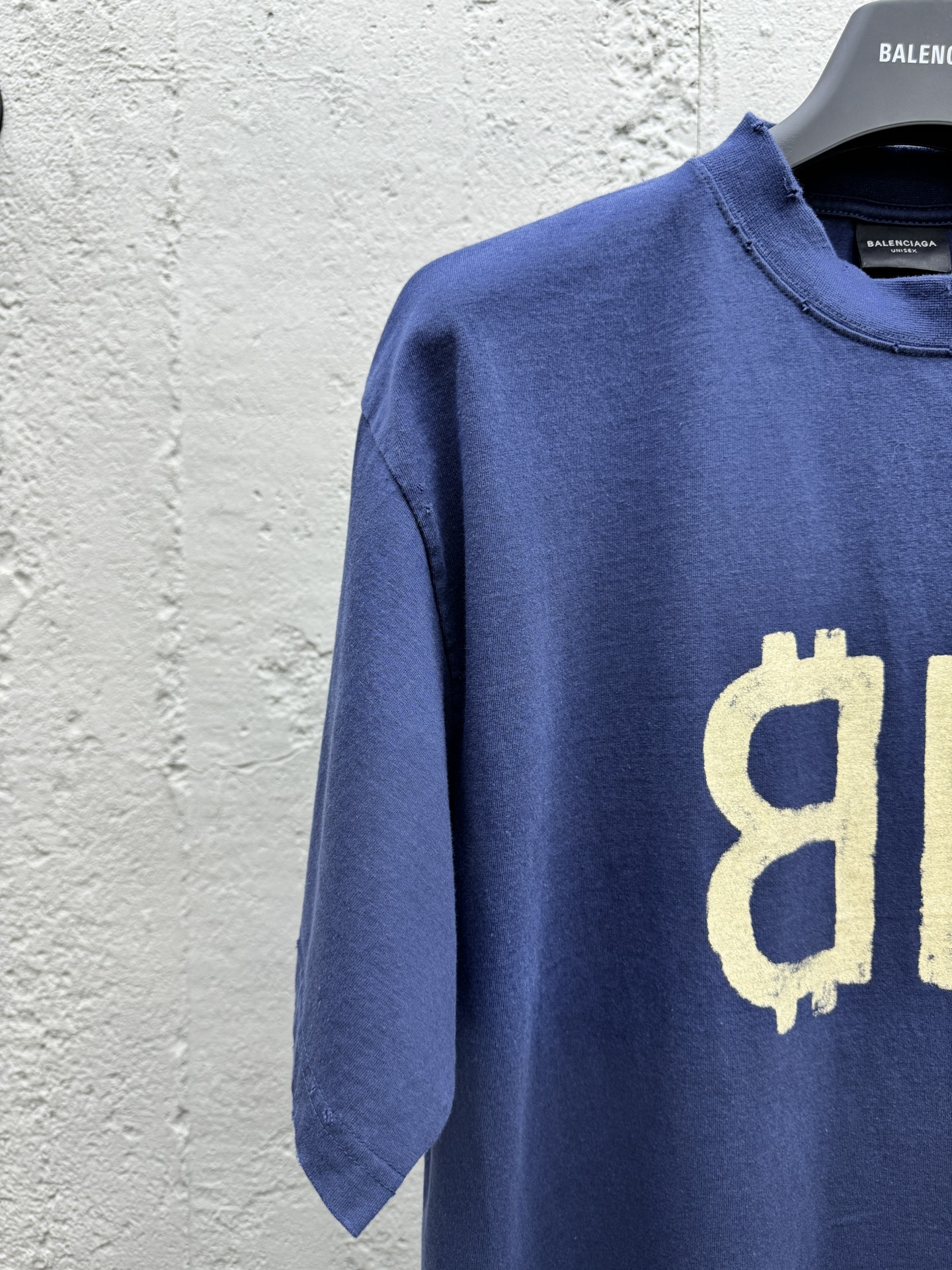 Balenciaga T-shirt 4
