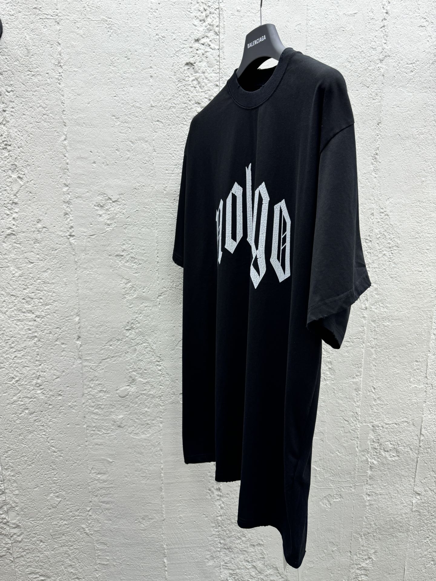 Balenciaga 24SS no logo字母破洞涂鸦印花T恤 8