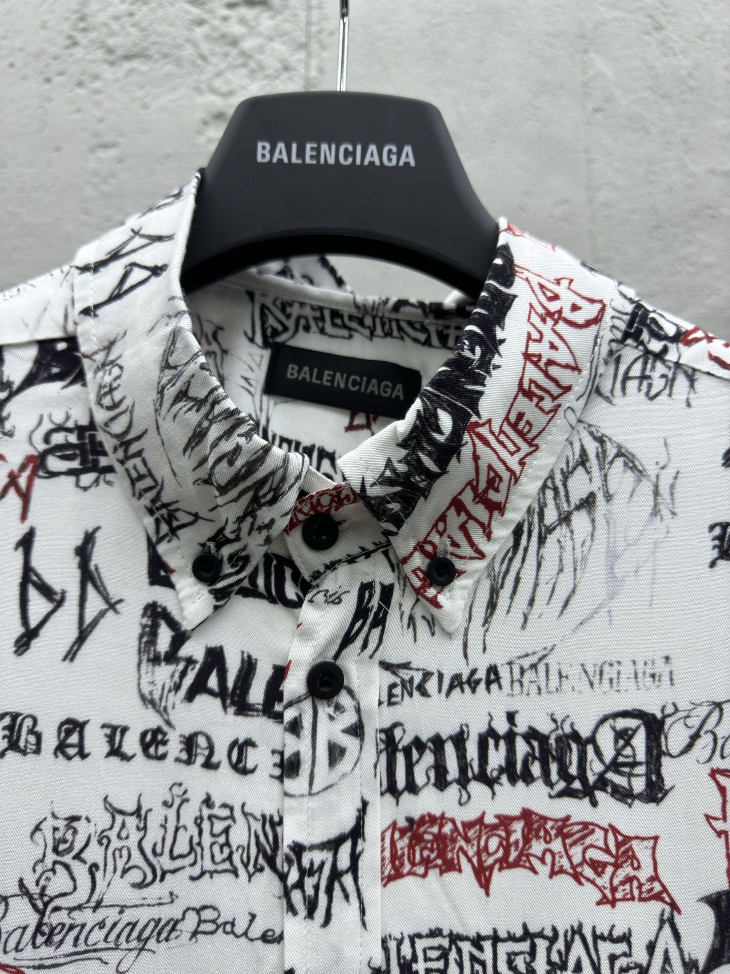 Balenciaga 龙年限定满印logo衬衫 3