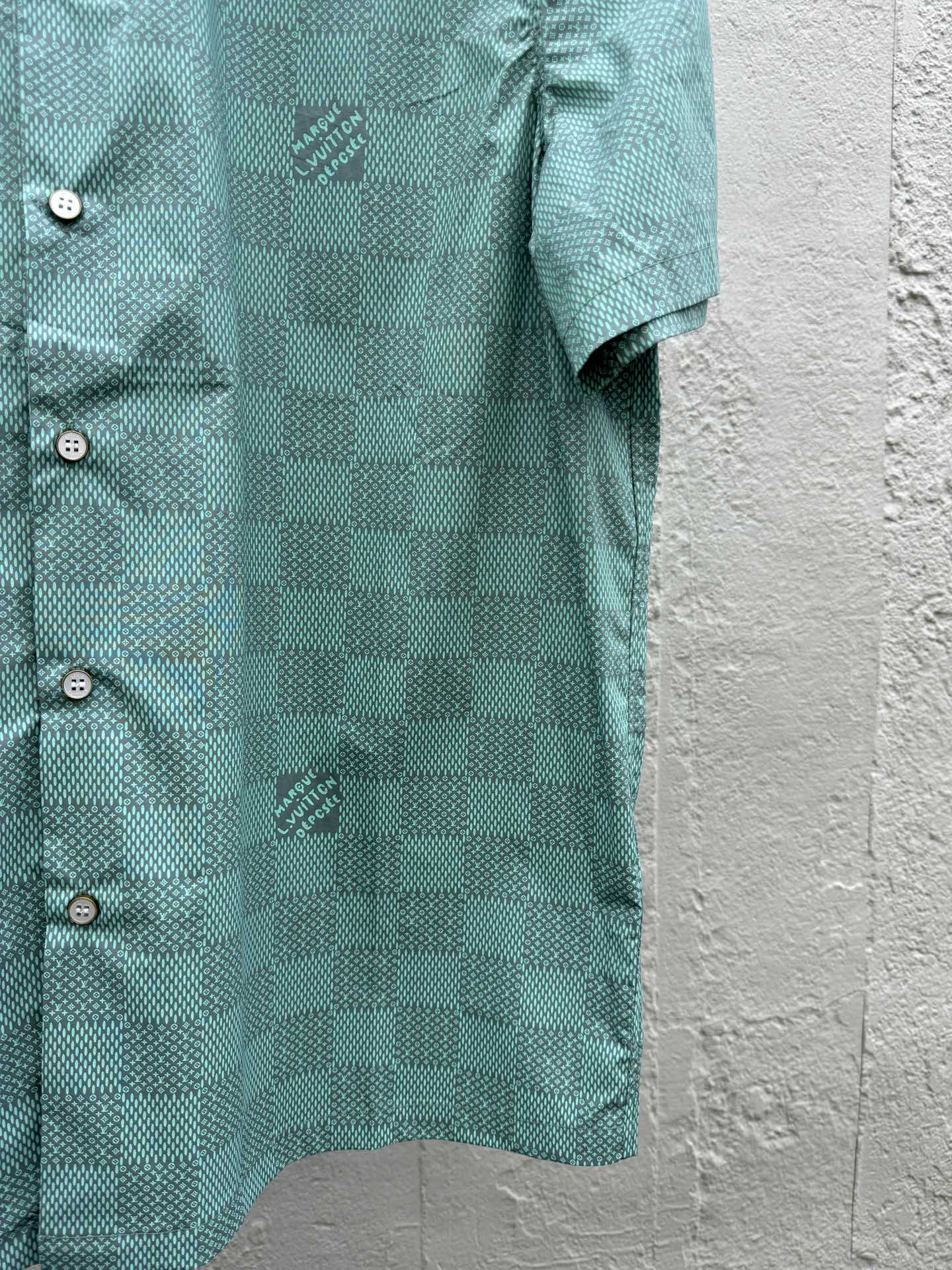 LOUIS VUITTON 绿棋盘格翻领衬衫 7