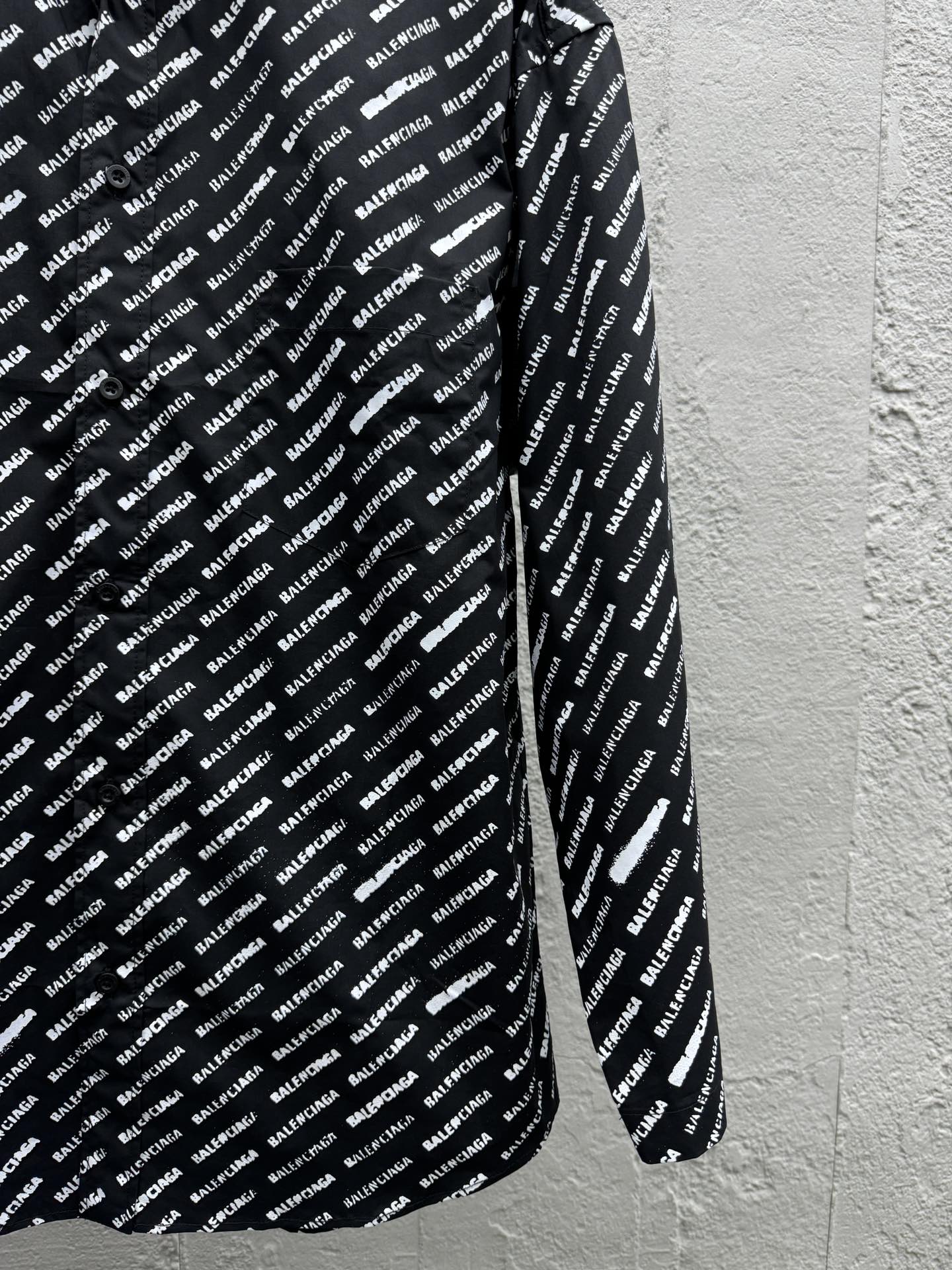 Balenciaga 满印翻领衬衫 7