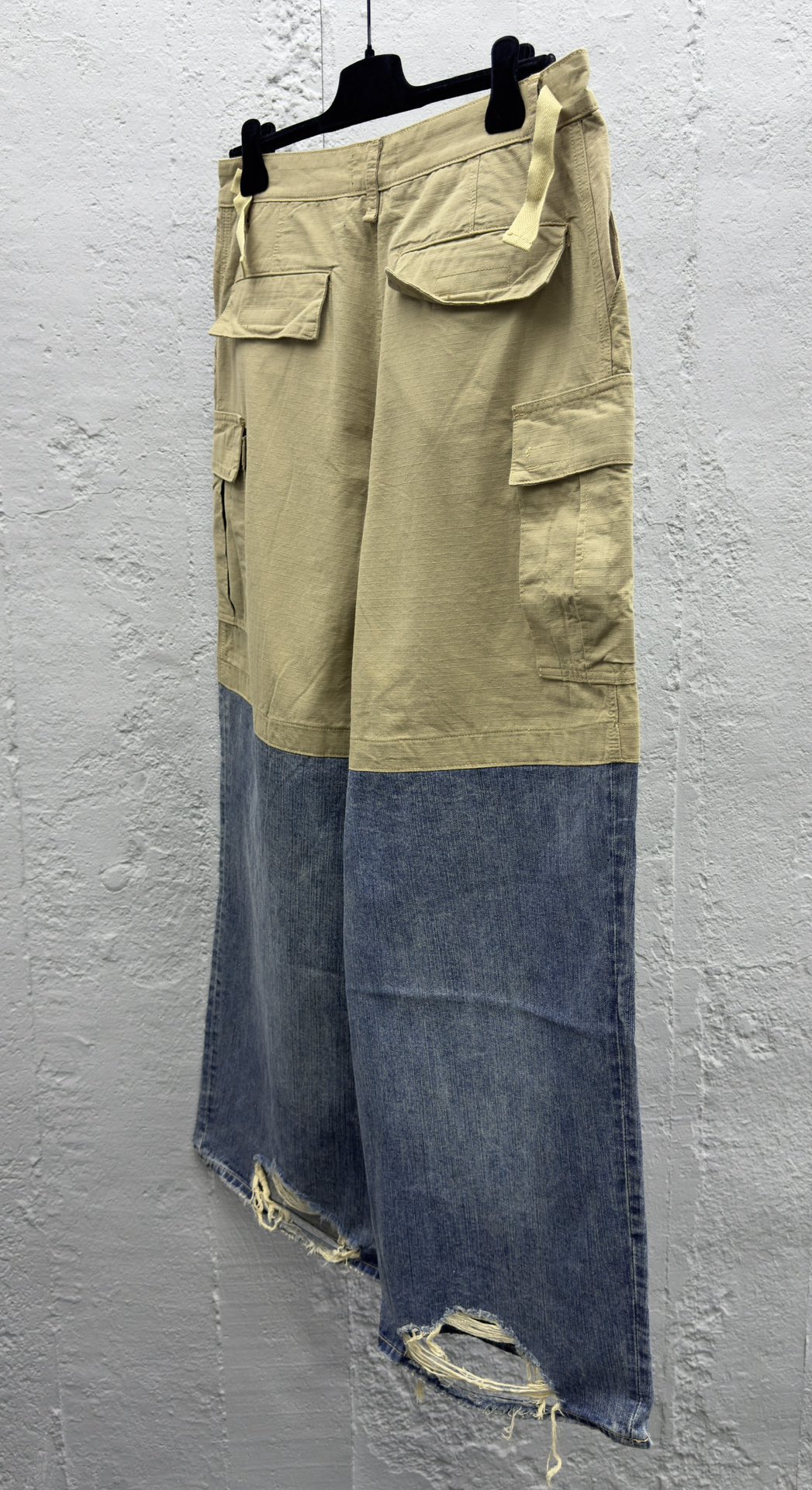Balenciaga 上下拼接工装裤 9