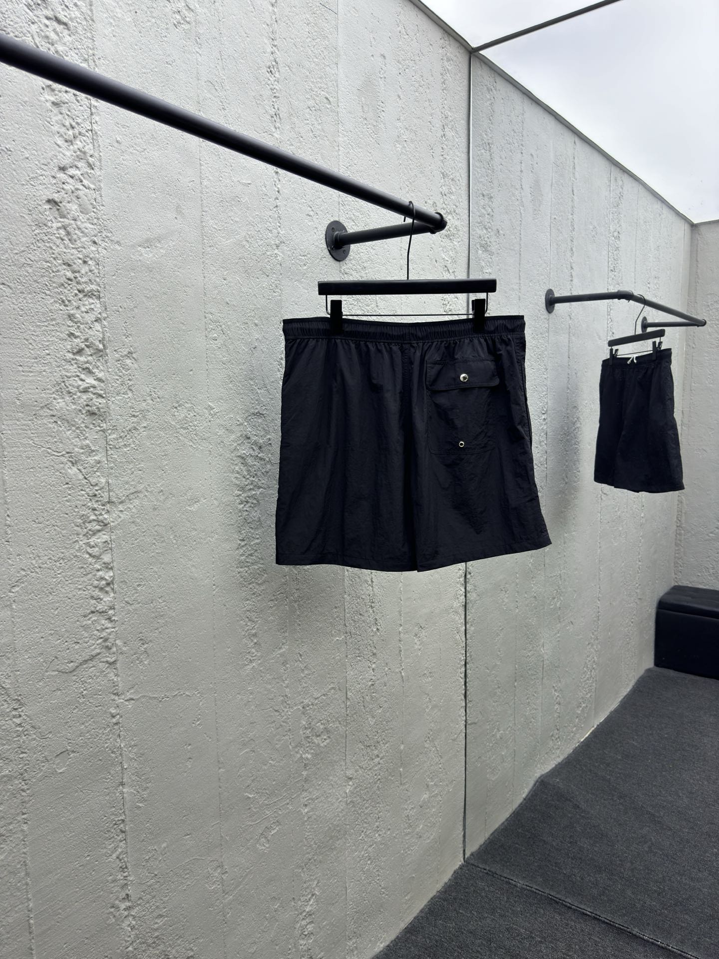 CELINE 24SS 徽标短裤 2