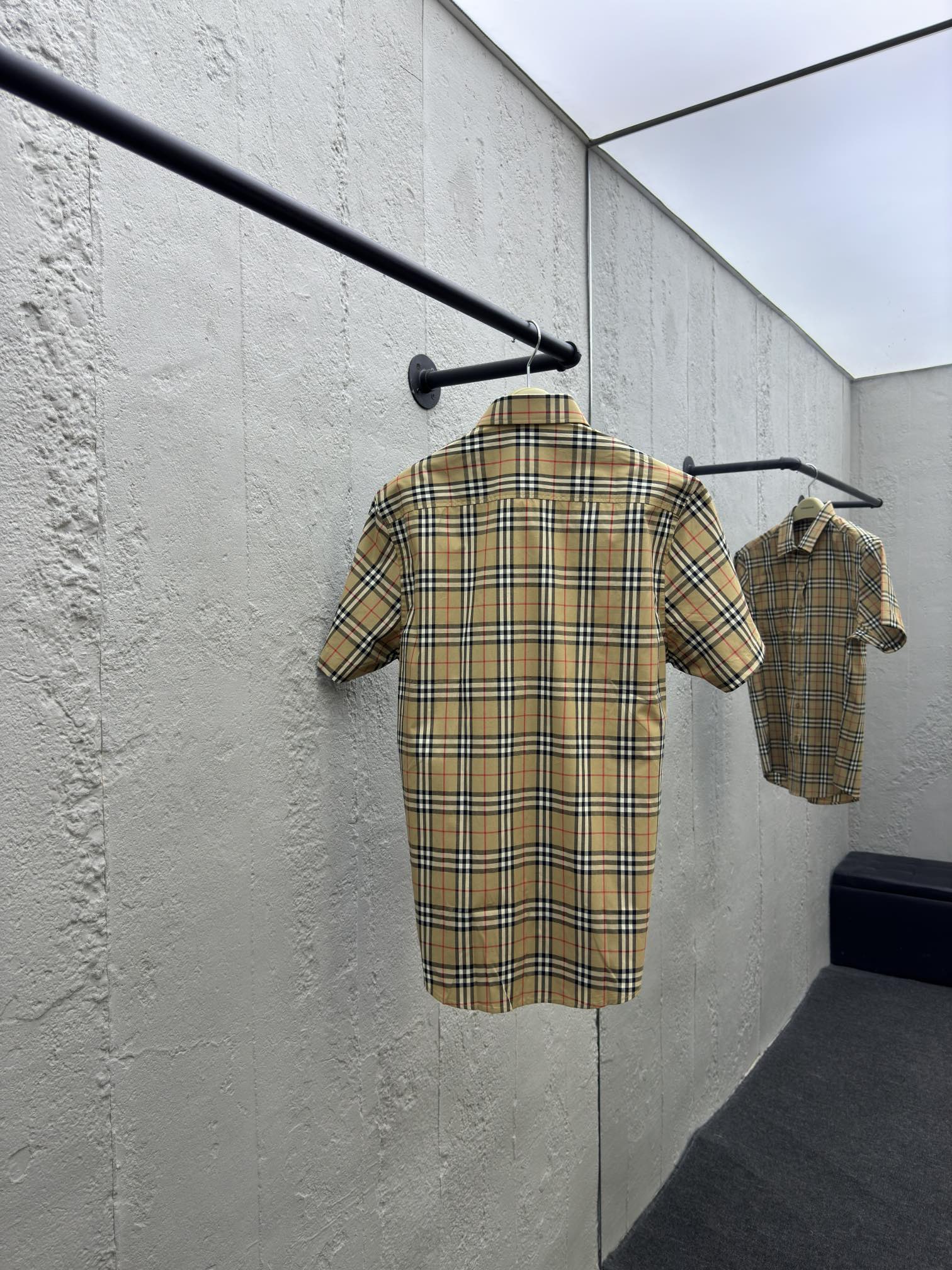 博柏利 Burberry 高级成衣风衣外套及大衣服饰 #9C1ED058 2