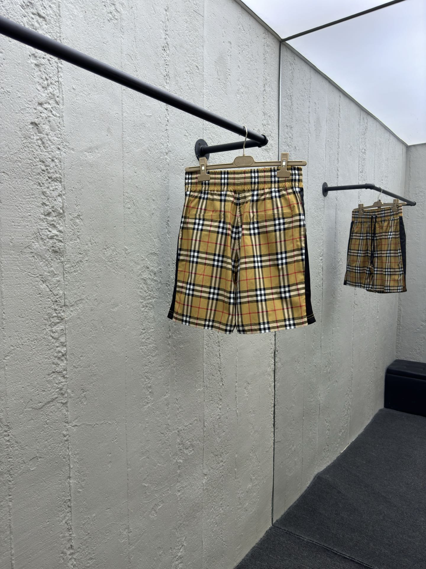 Burberry Haute Couture Haute Couture Ready-to-Wear Clothing Dress Jacket 2