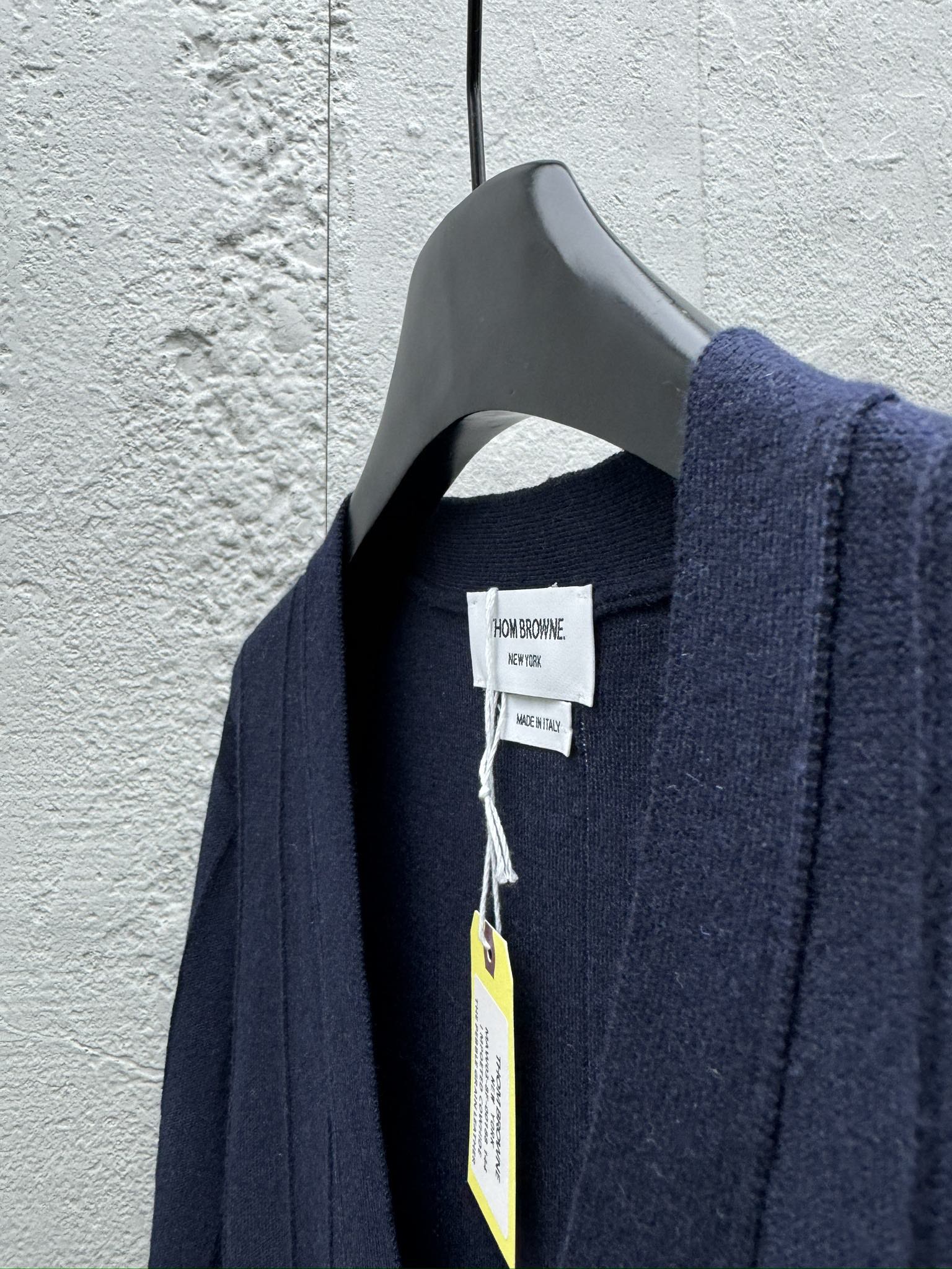 THOM BROWNE 经典开衫 8