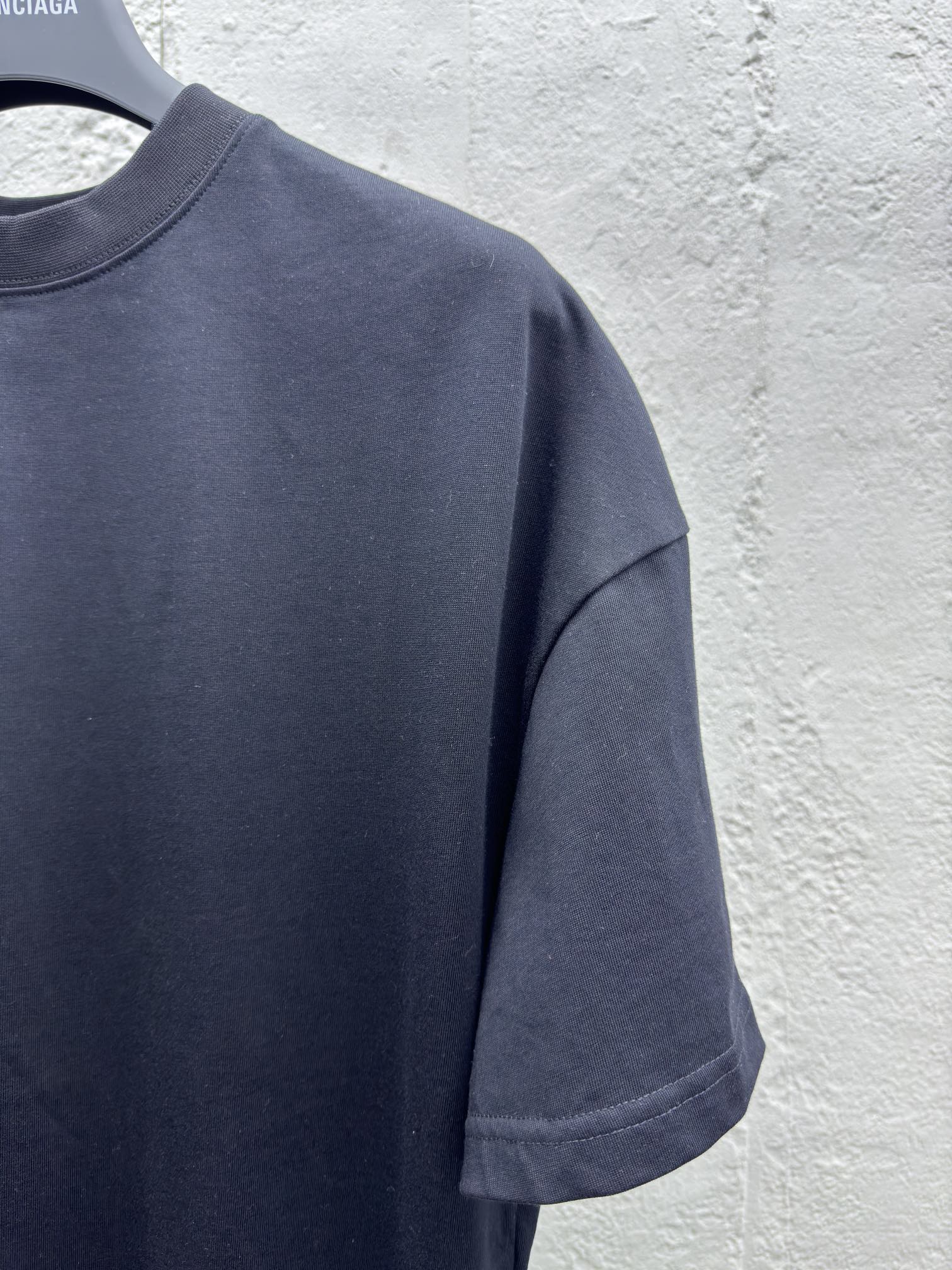 Balenciaga B T-shirt 5