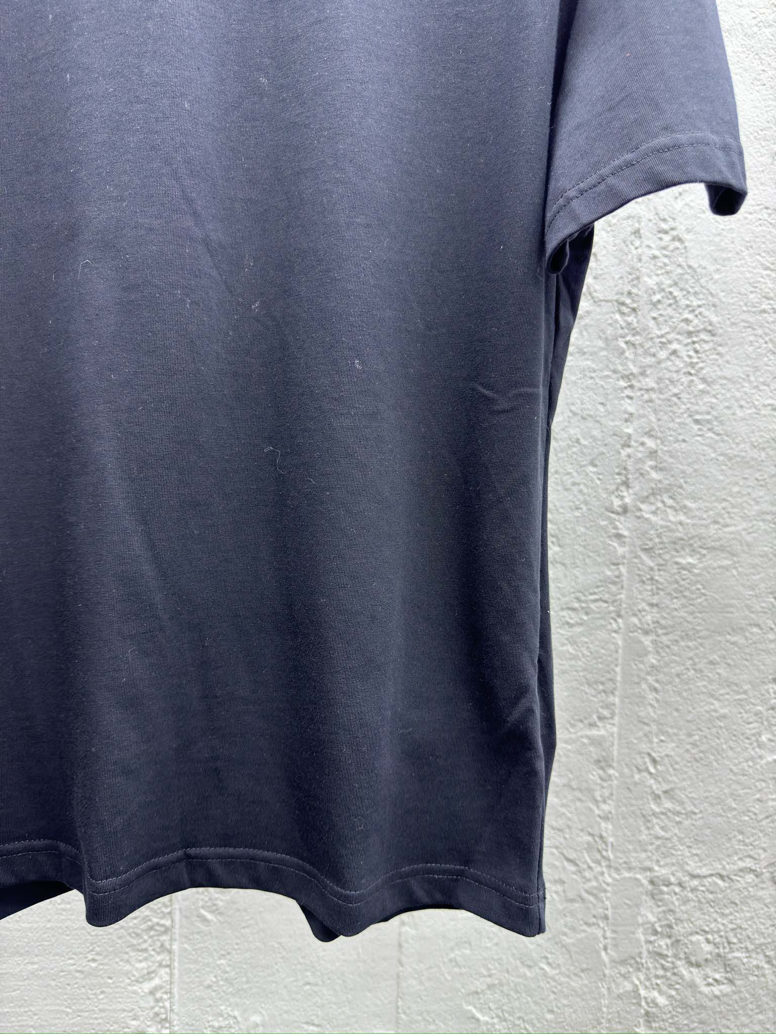 Balenciaga B T-shirt 7