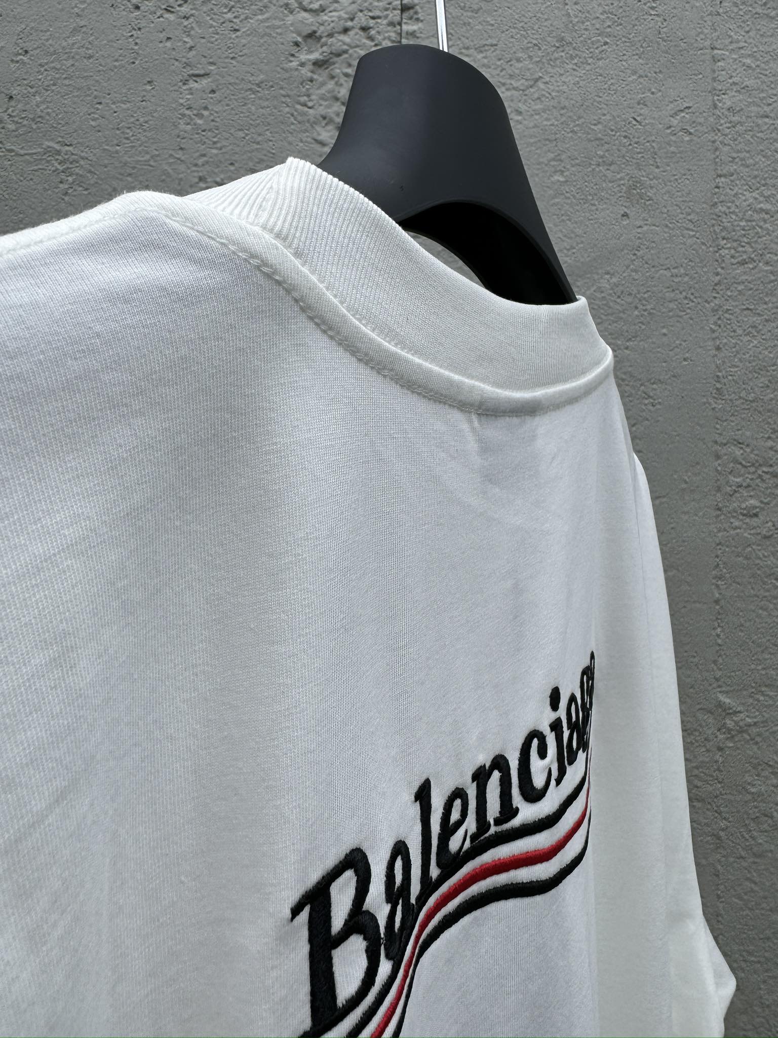 Balenciaga 可乐波浪刺绣T恤 9