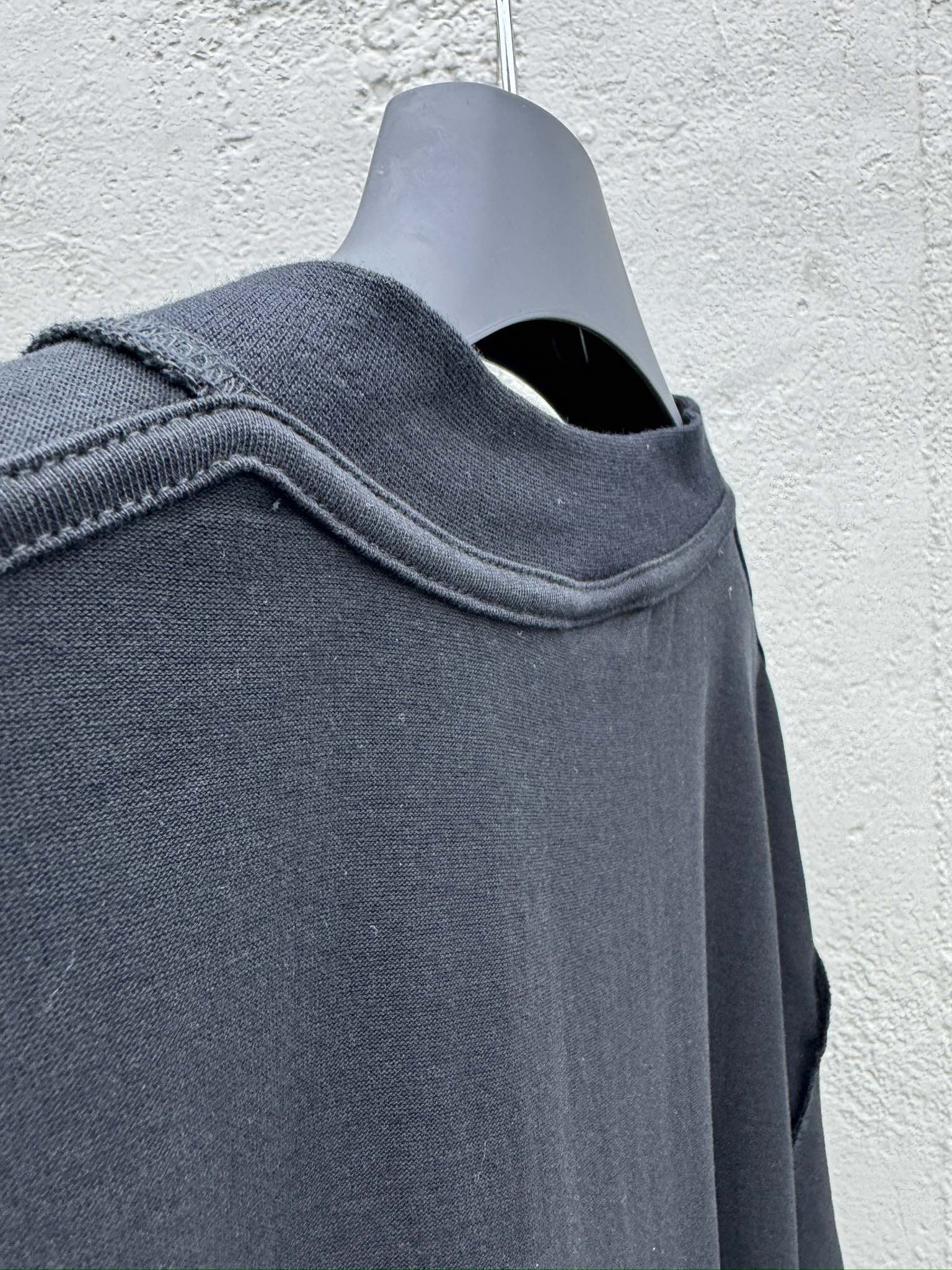 Balenciaga 彩虹印花短袖 9