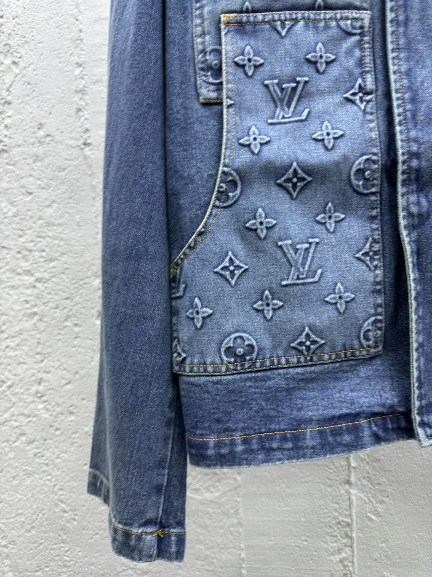 Louis Vuitton Haute Couture Haute Couture Ready-to-Wear Clothing Dress 6