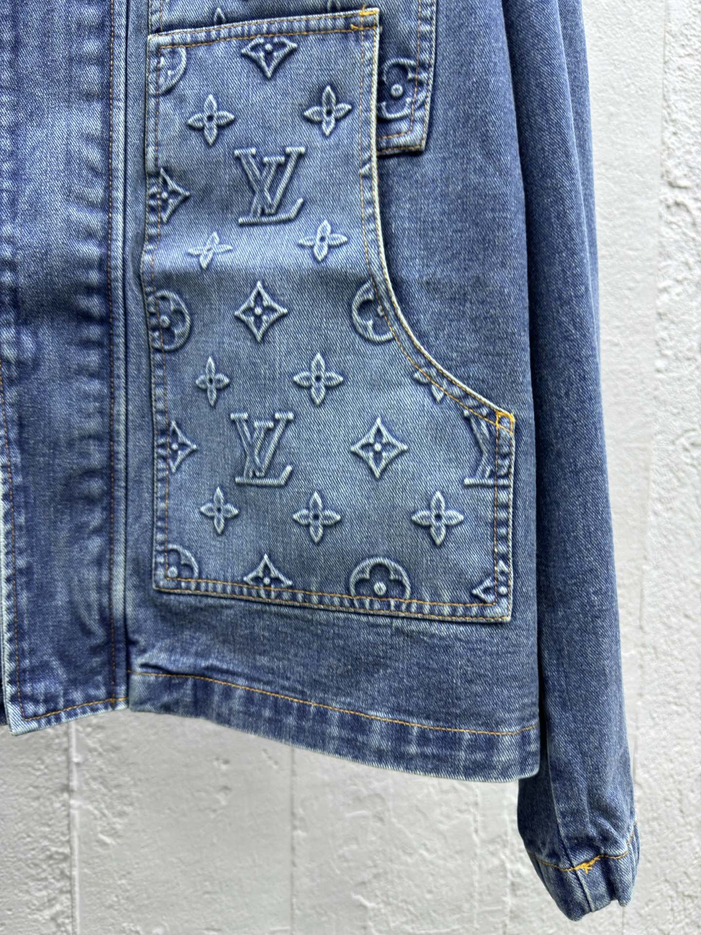Louis Vuitton Haute Couture Haute Couture Ready-to-Wear Clothing Dress 7