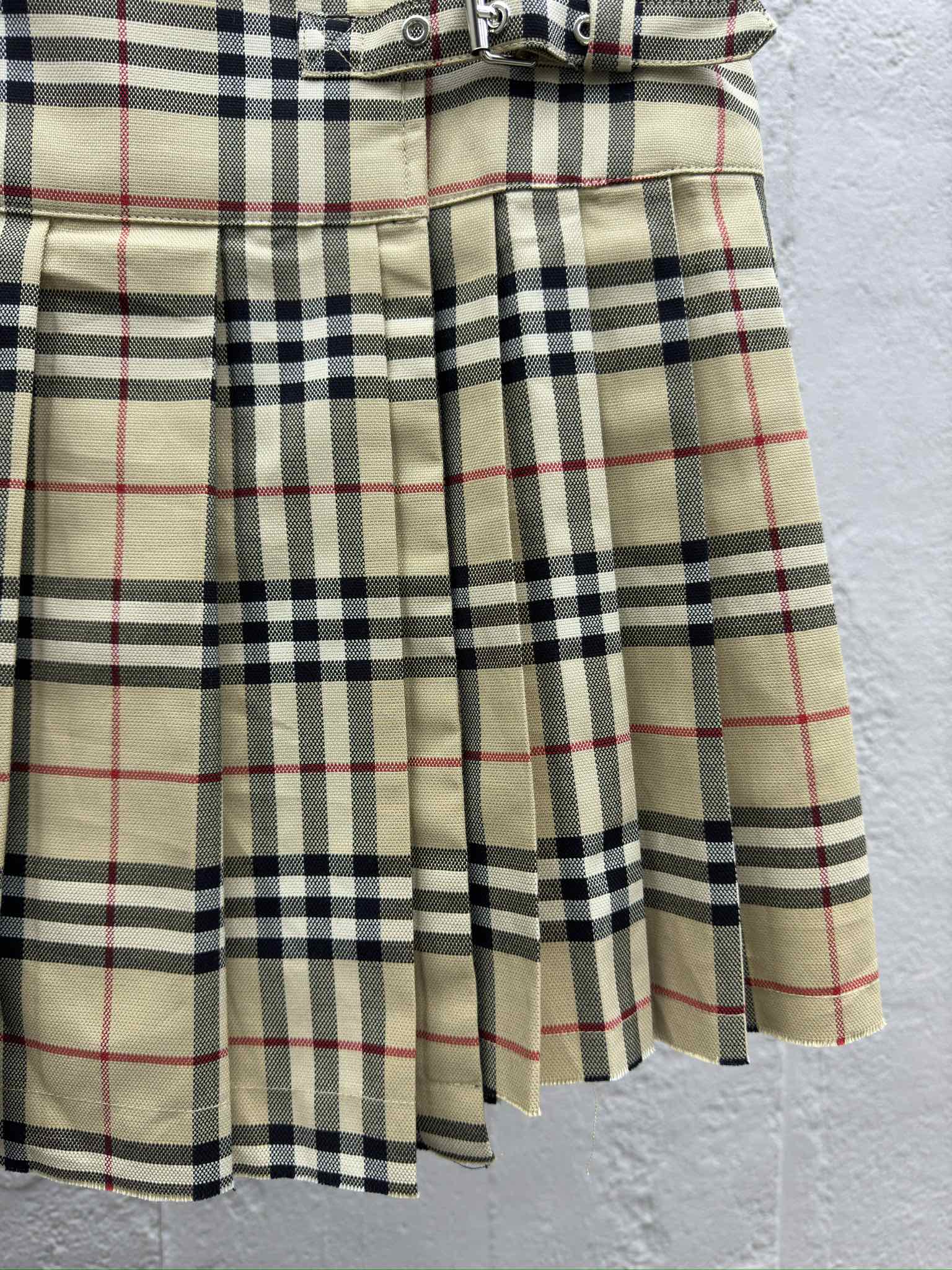 Burberry Haute Couture Haute Couture Ready-to-Wear Clothing Dress Jacket 7