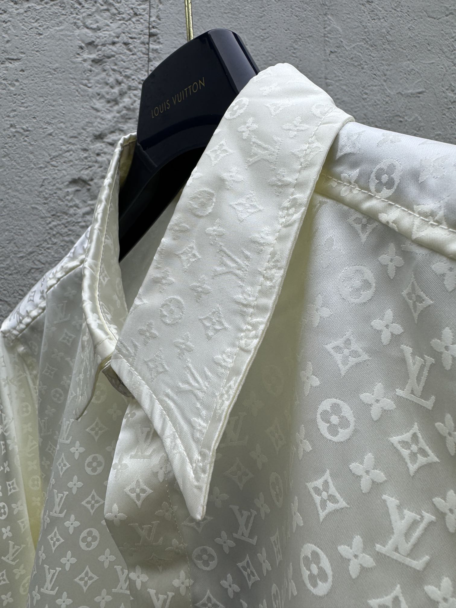 LOUIS VUITTON 满印logo衬衫长袖 8
