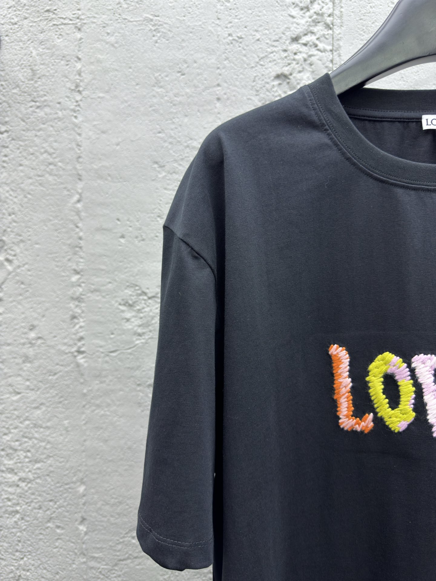 罗意威 Loewe 高定典藏名品高定成衣时装外套连衣裙衬衫T恤 #D2417099 4