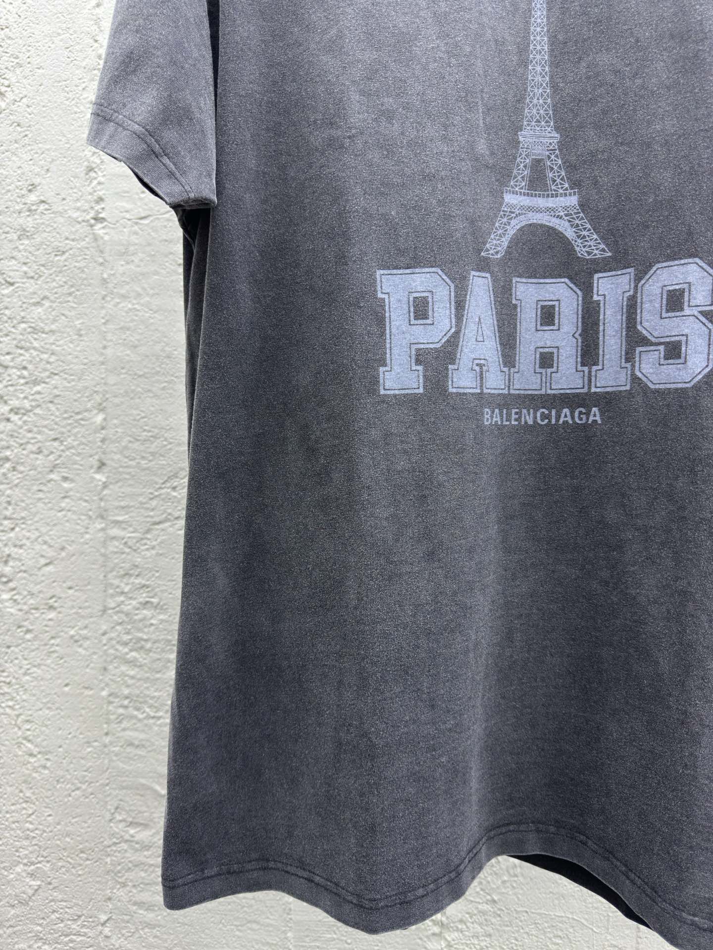 Balenciaga T-shirt 6