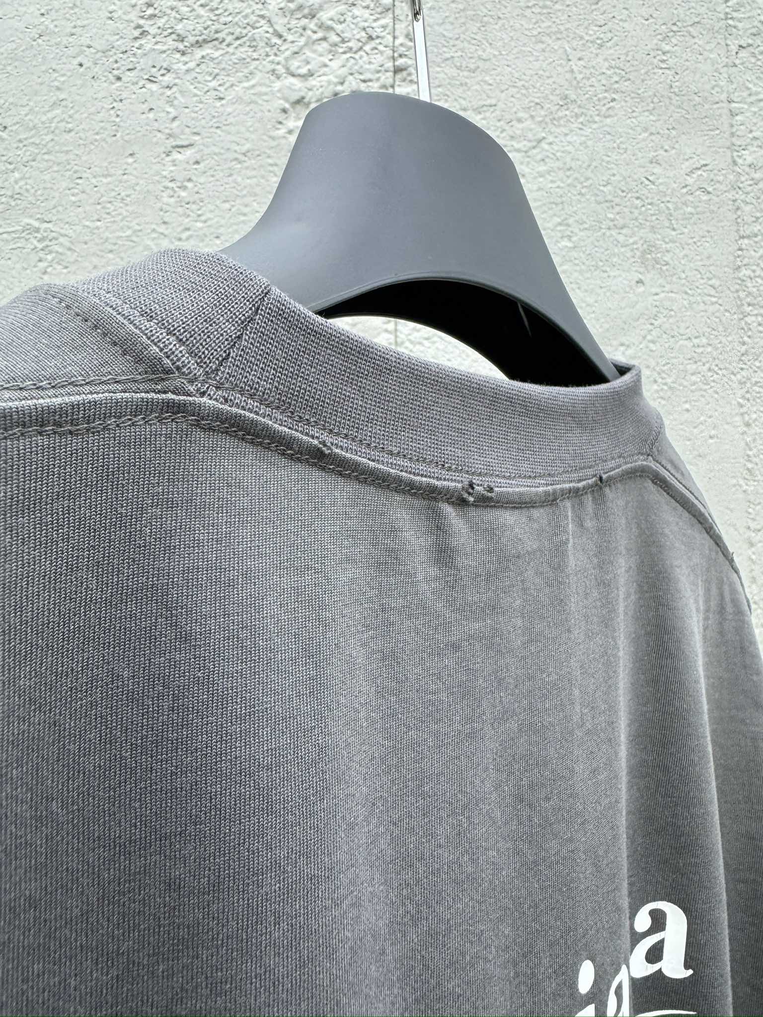 Balenciaga 可乐波浪印花T恤 9