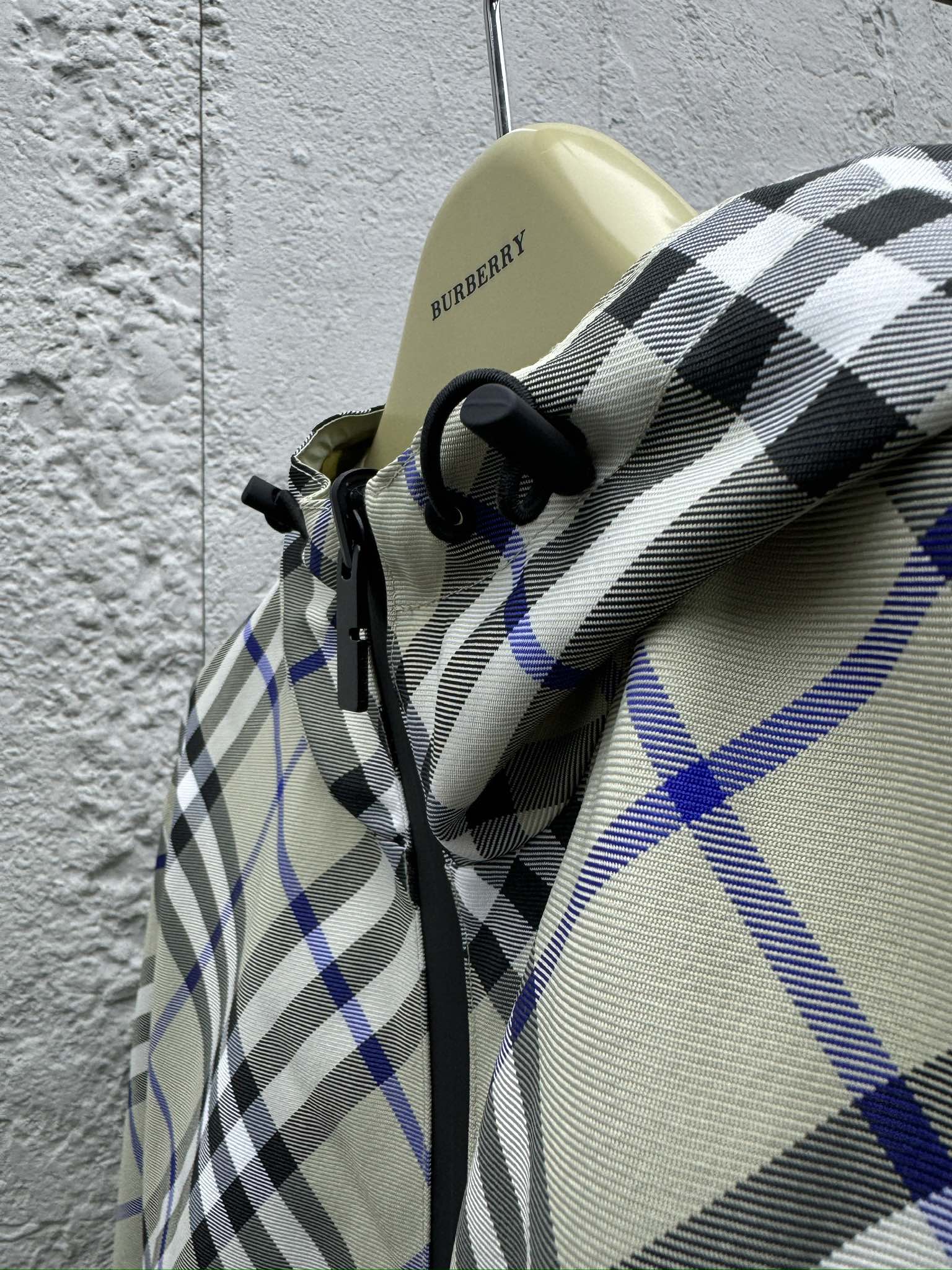 Burberry Haute Couture Haute Couture Ready-to-Wear Clothing Dress Jacket 8