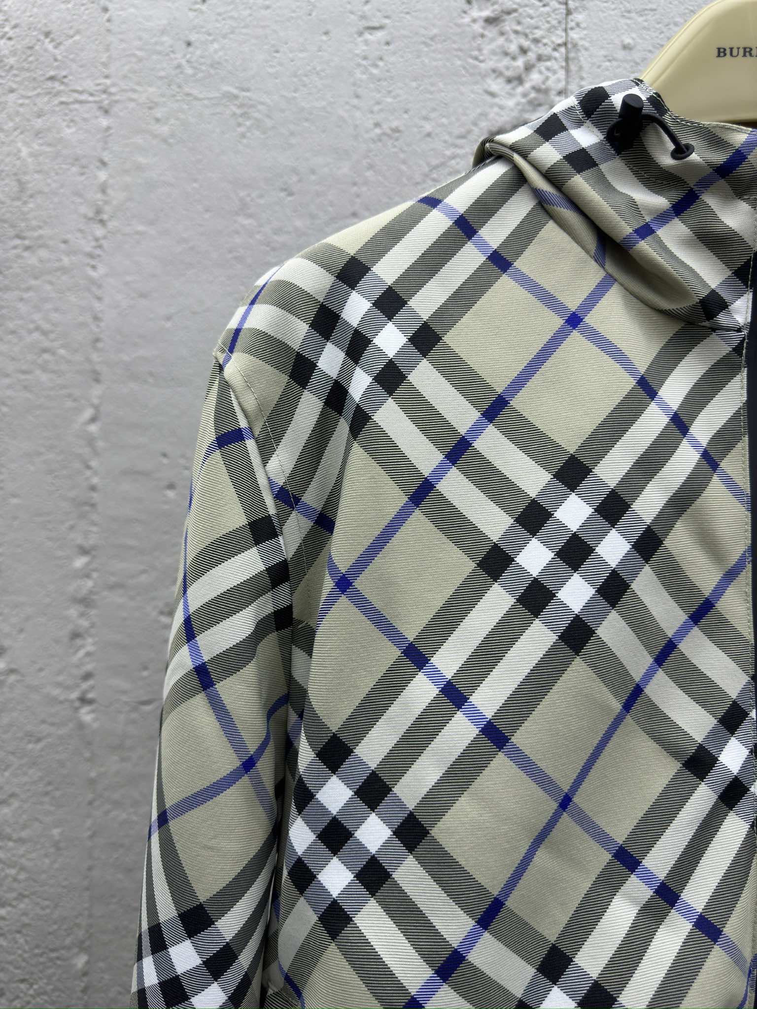 Burberry Haute Couture Haute Couture Ready-to-Wear Clothing Dress Jacket 4