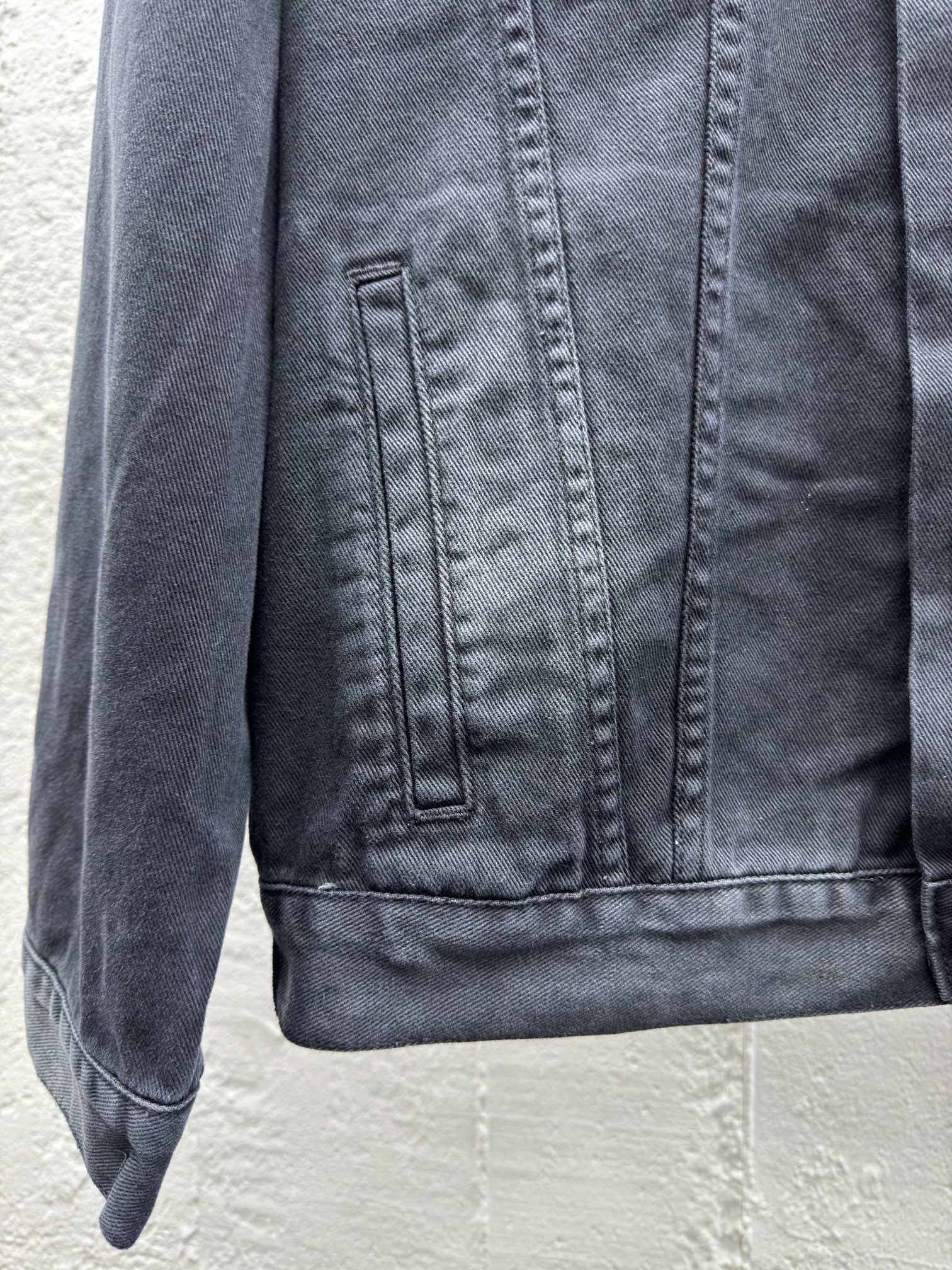 Balenciaga 背后异形图腾牛仔外套 6