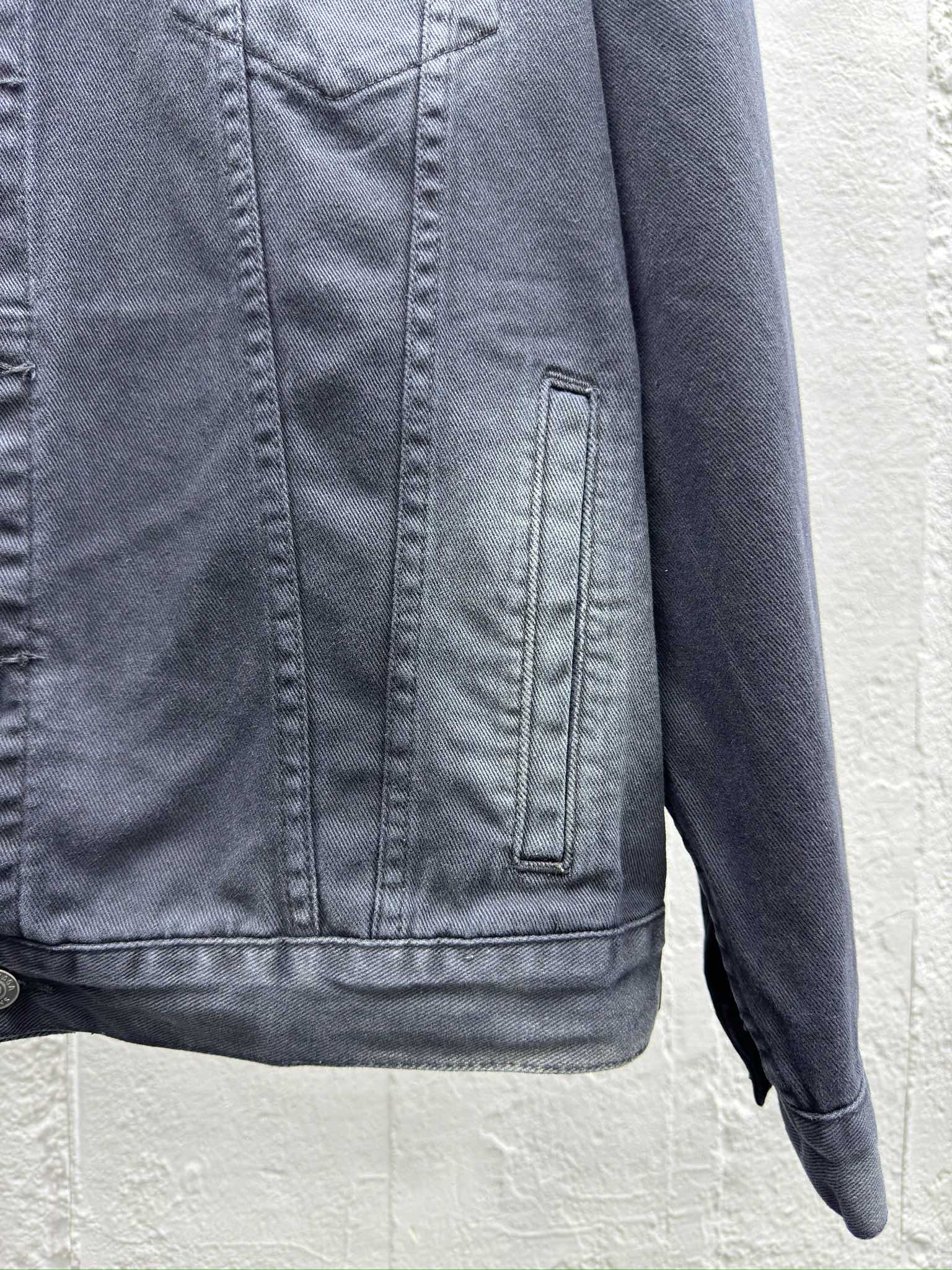 Balenciaga 背后异形图腾牛仔外套 7