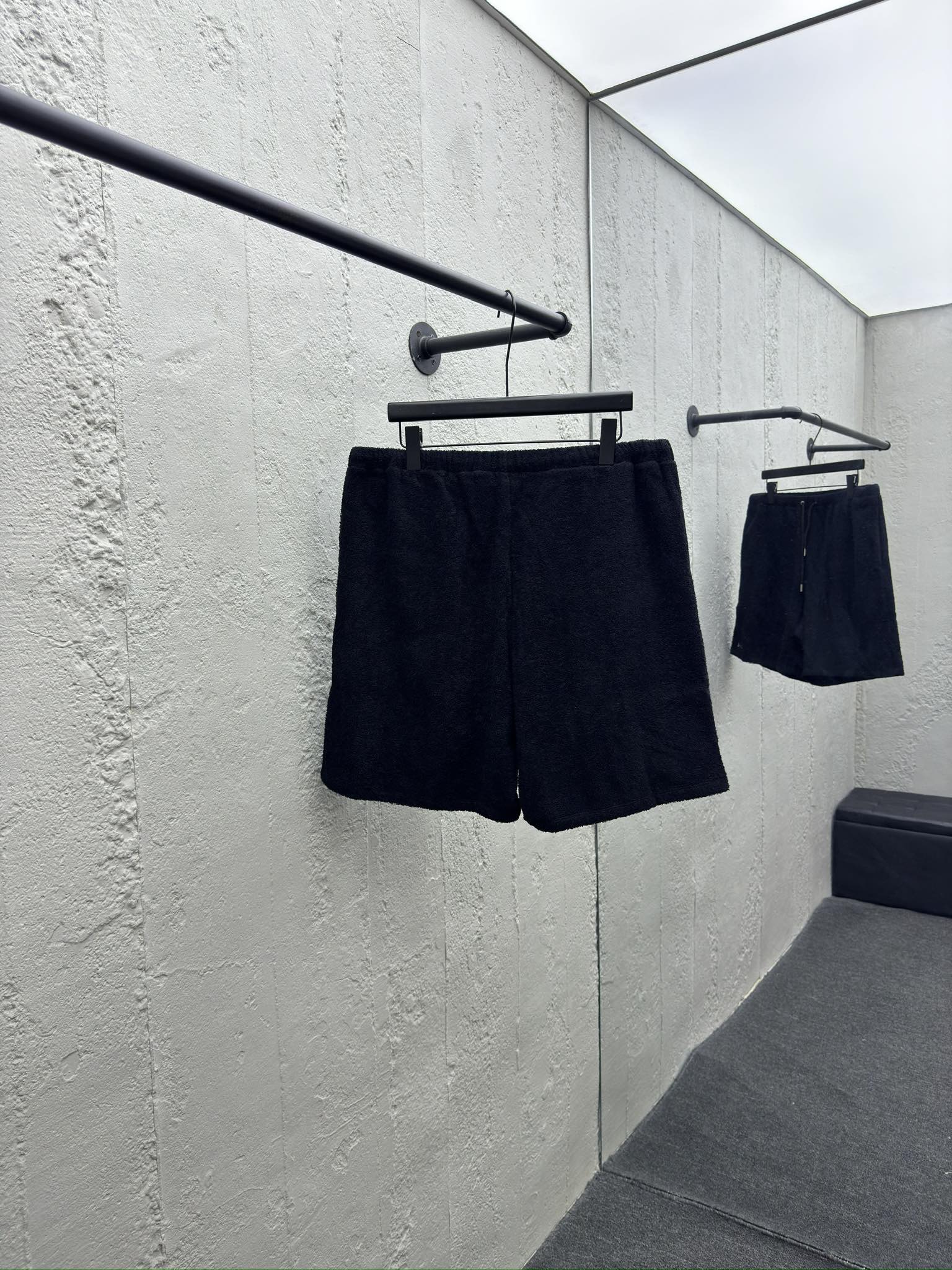 CELINE 毛巾logo刺绣短裤 2