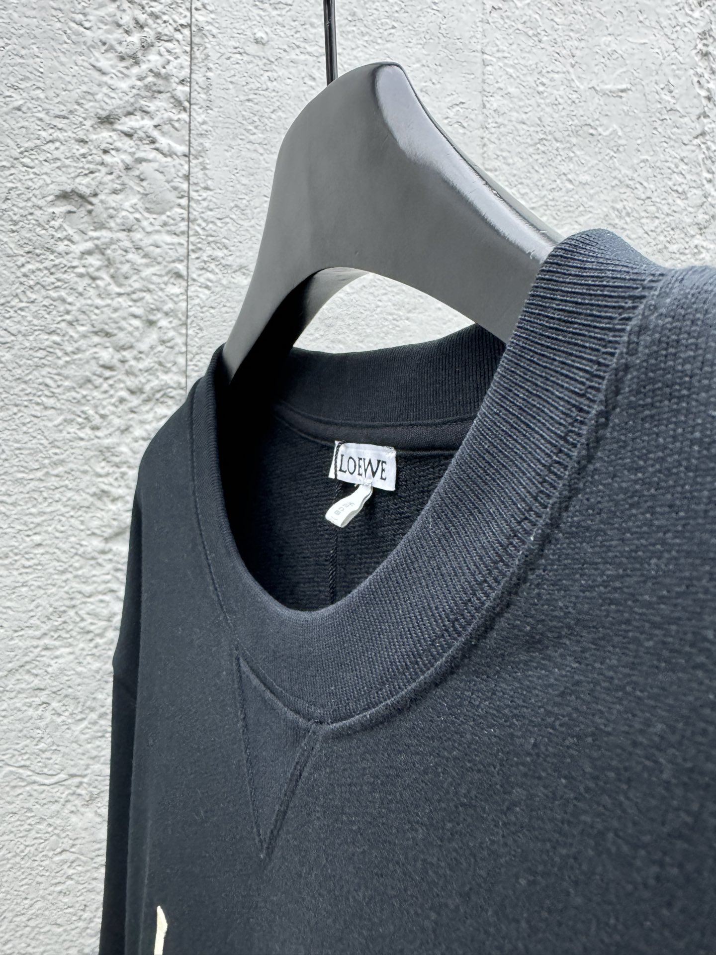 LOEWE Anagram 卫衣 8