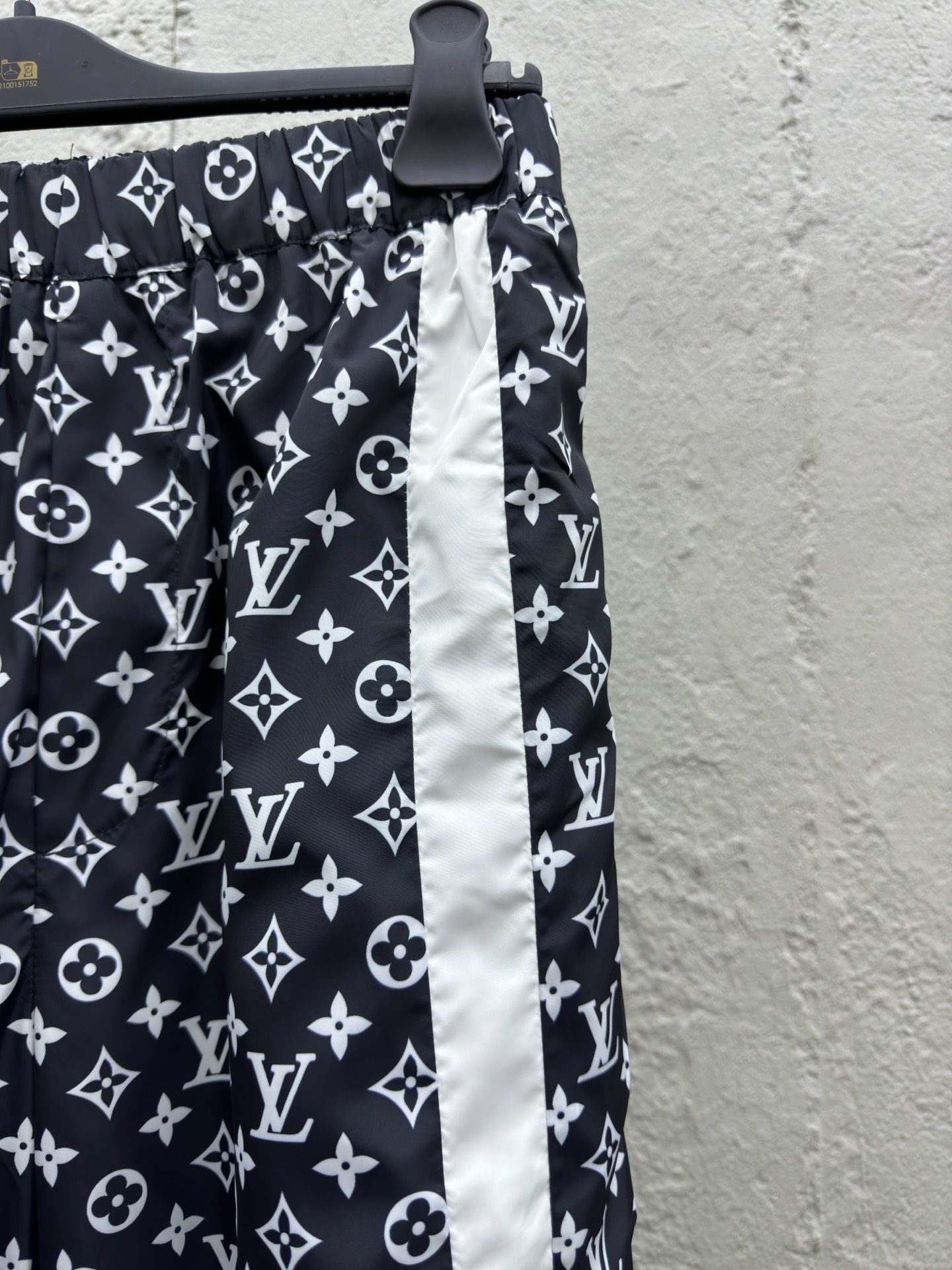 LOUIS VUITTON 运动梭织长裤 5